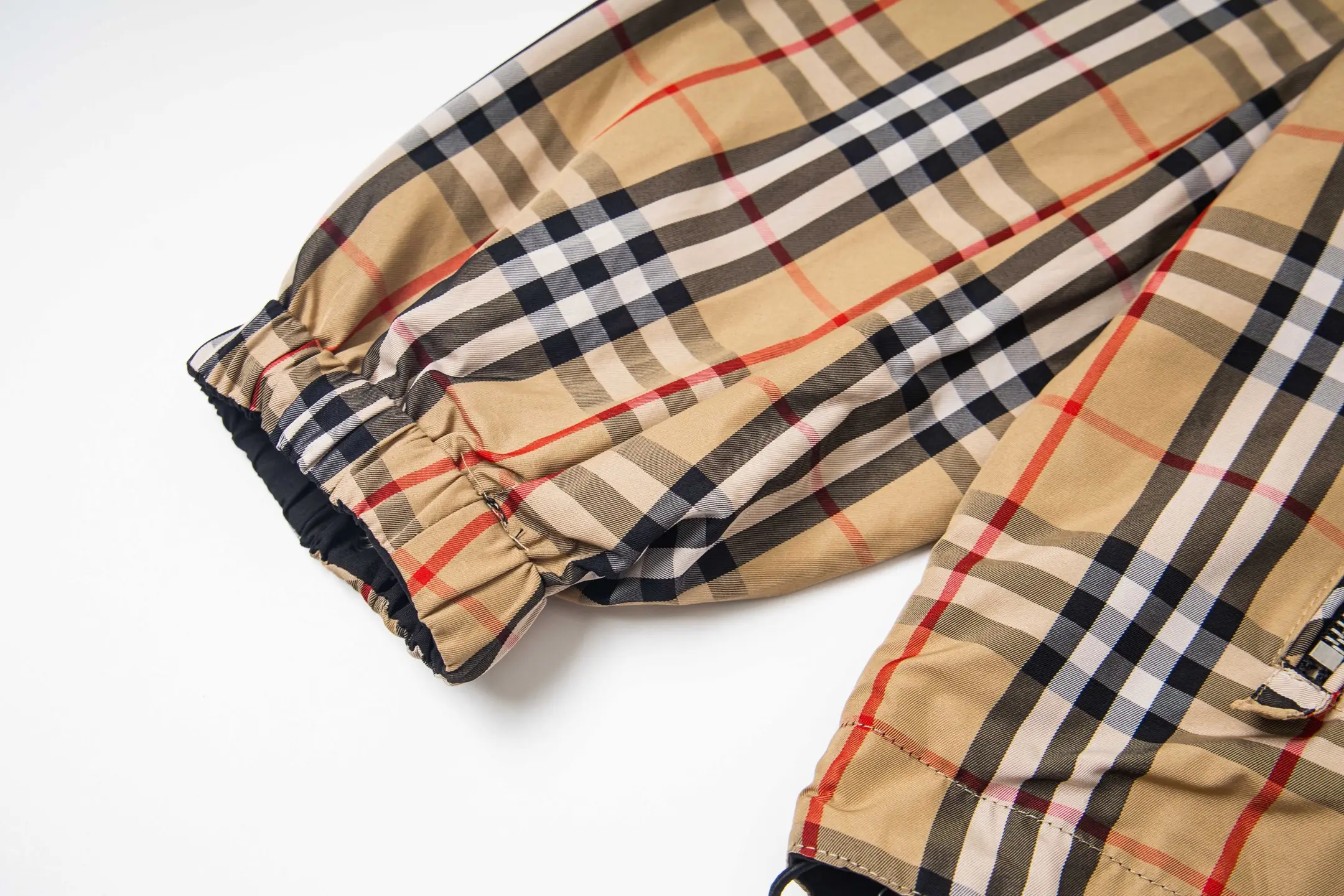 Reversible Check Hooded Jacket D27523495 — view 8