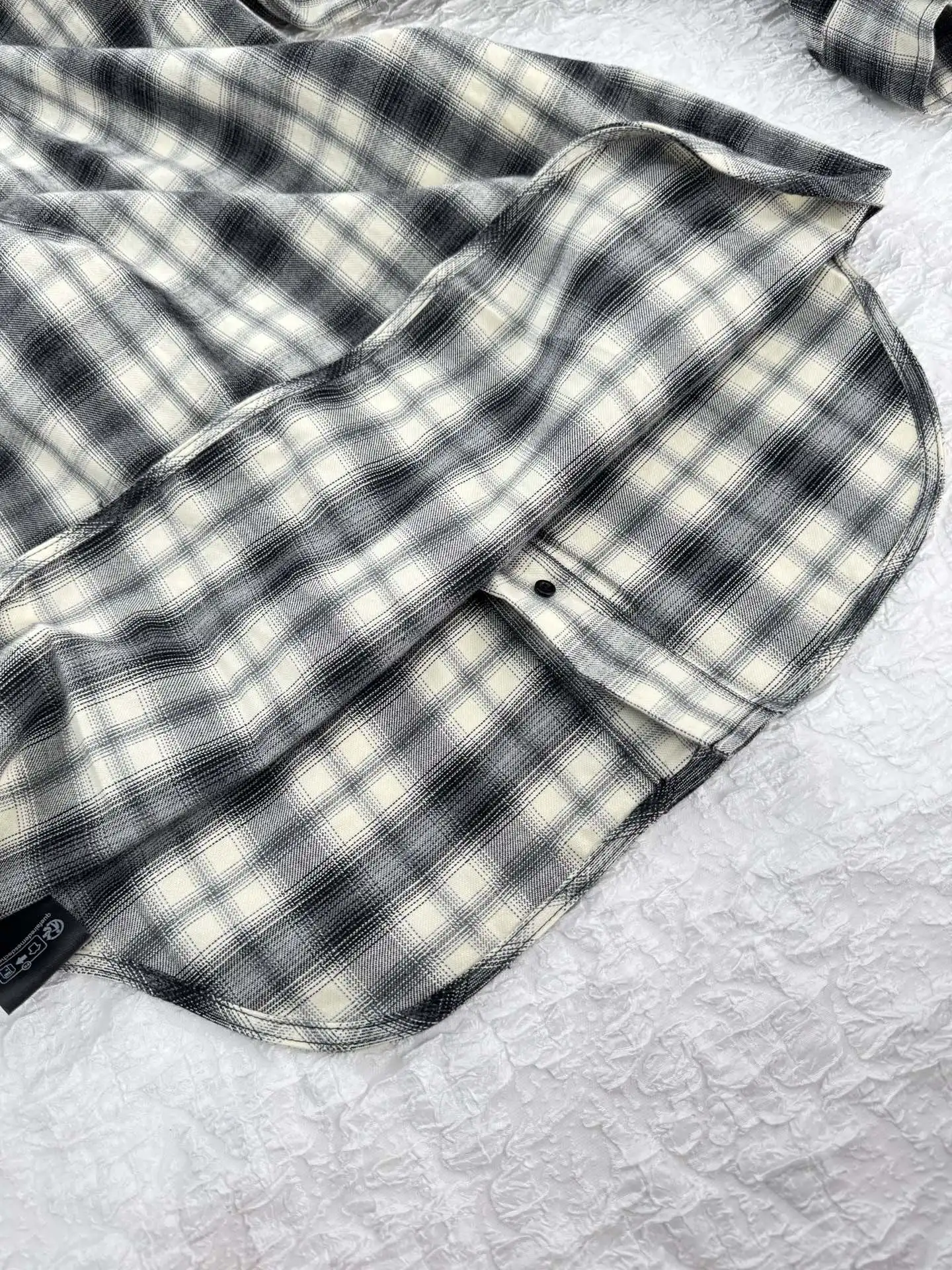 Logo-Embroidered Checked Flannel Shirt D27521231 — view 6