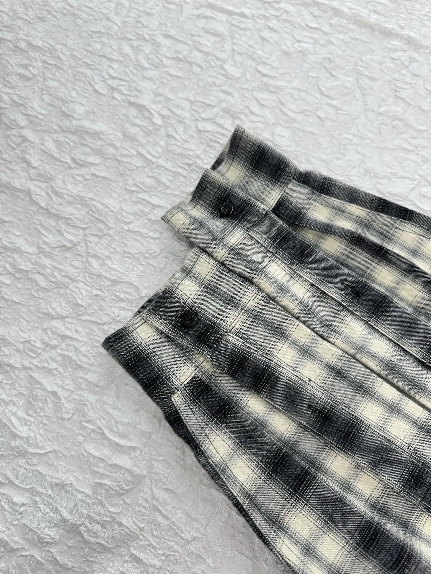 Logo-Embroidered Checked Flannel Shirt D27521231 — view 10