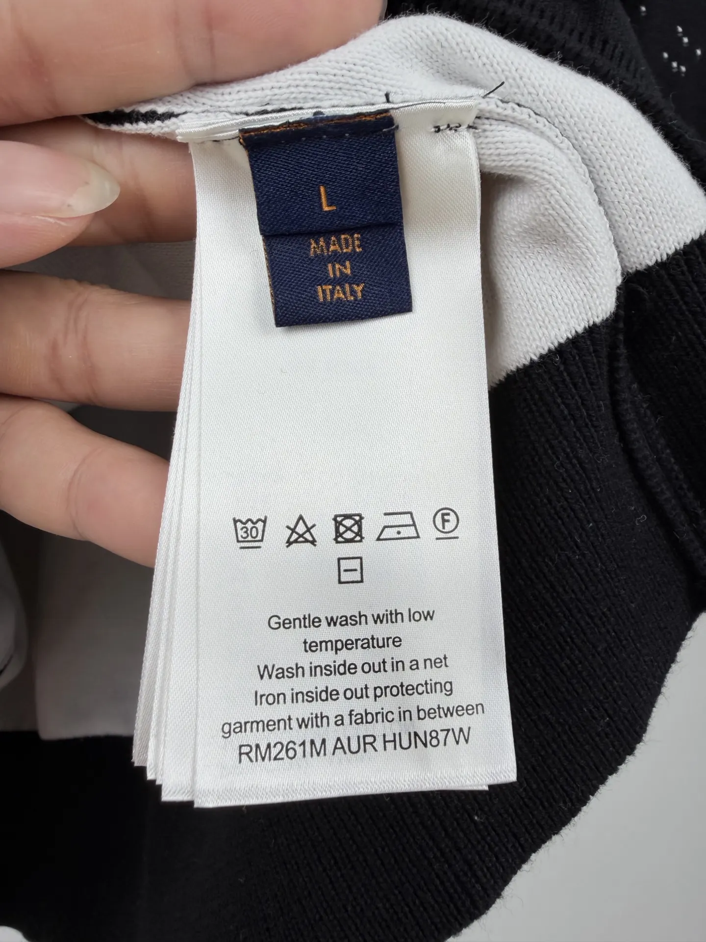 Monogram Gradient Cotton Crew-Neck Sweater D27521315 — view 11