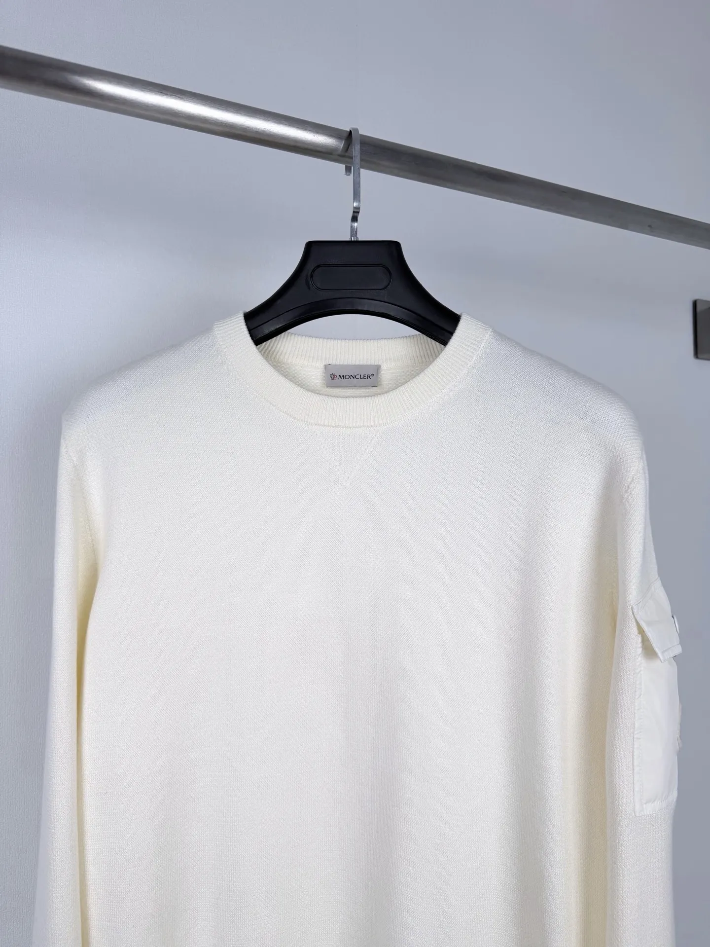 Moncler Pocket-Detail Wool-Blend Sweater D27521322 — view 2