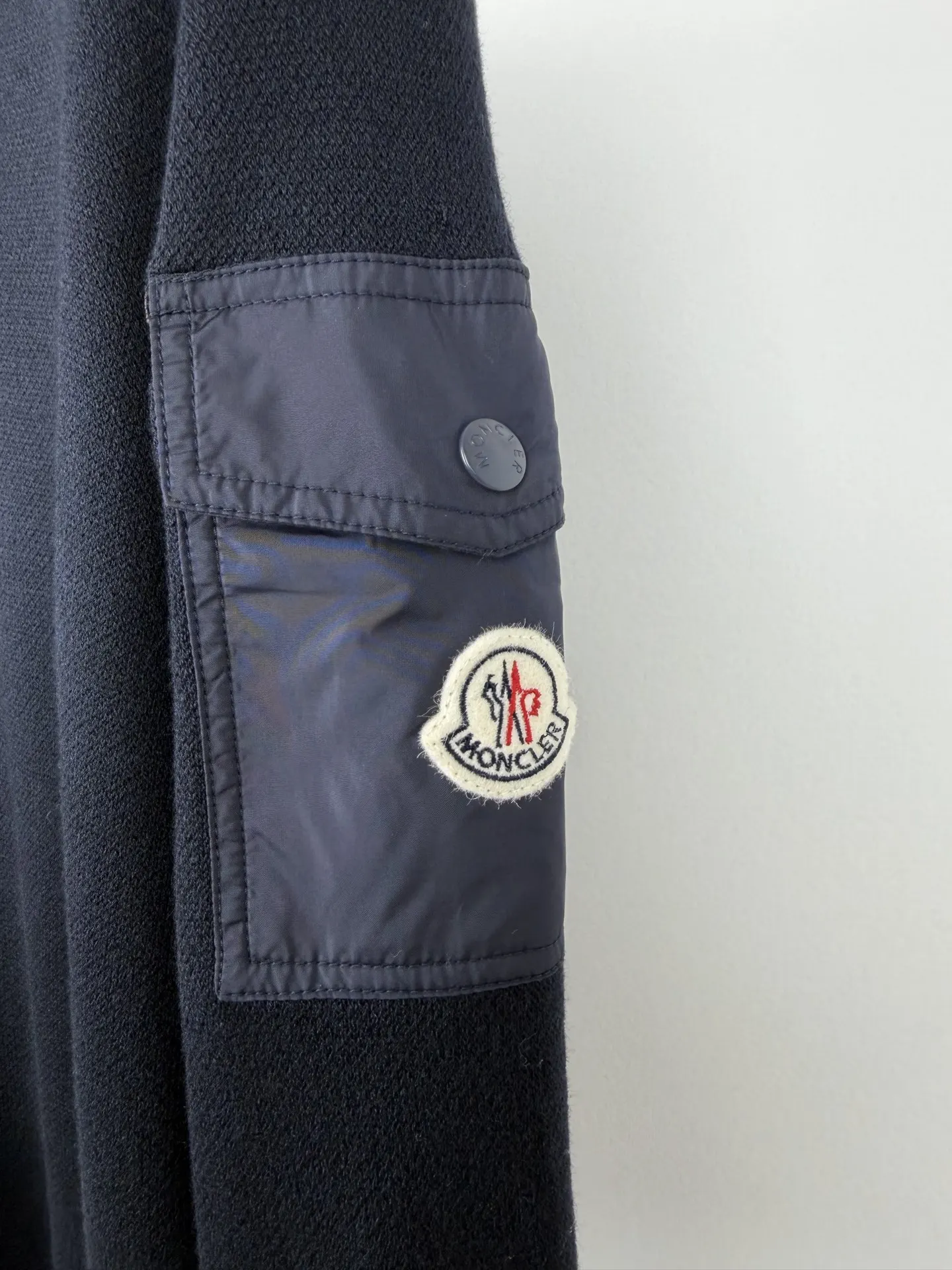 Moncler Wool-Blend Crew-Neck Sweater with Arm Pocket D27521321 — view 7