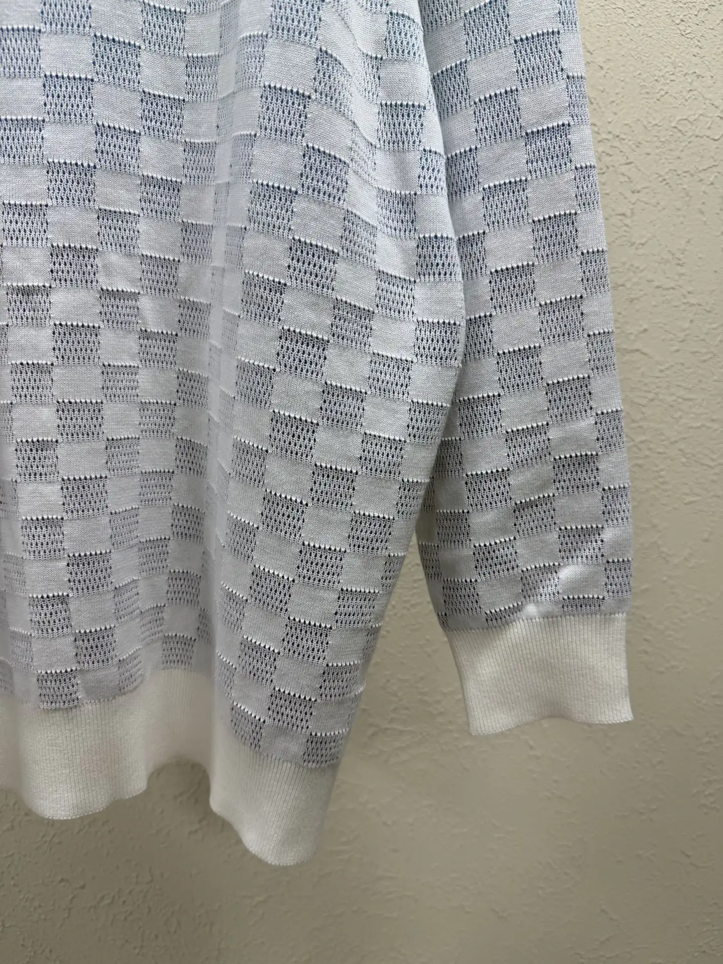 Damier Gradient Crew-Neck Knit Sweater D28023183 — view 4