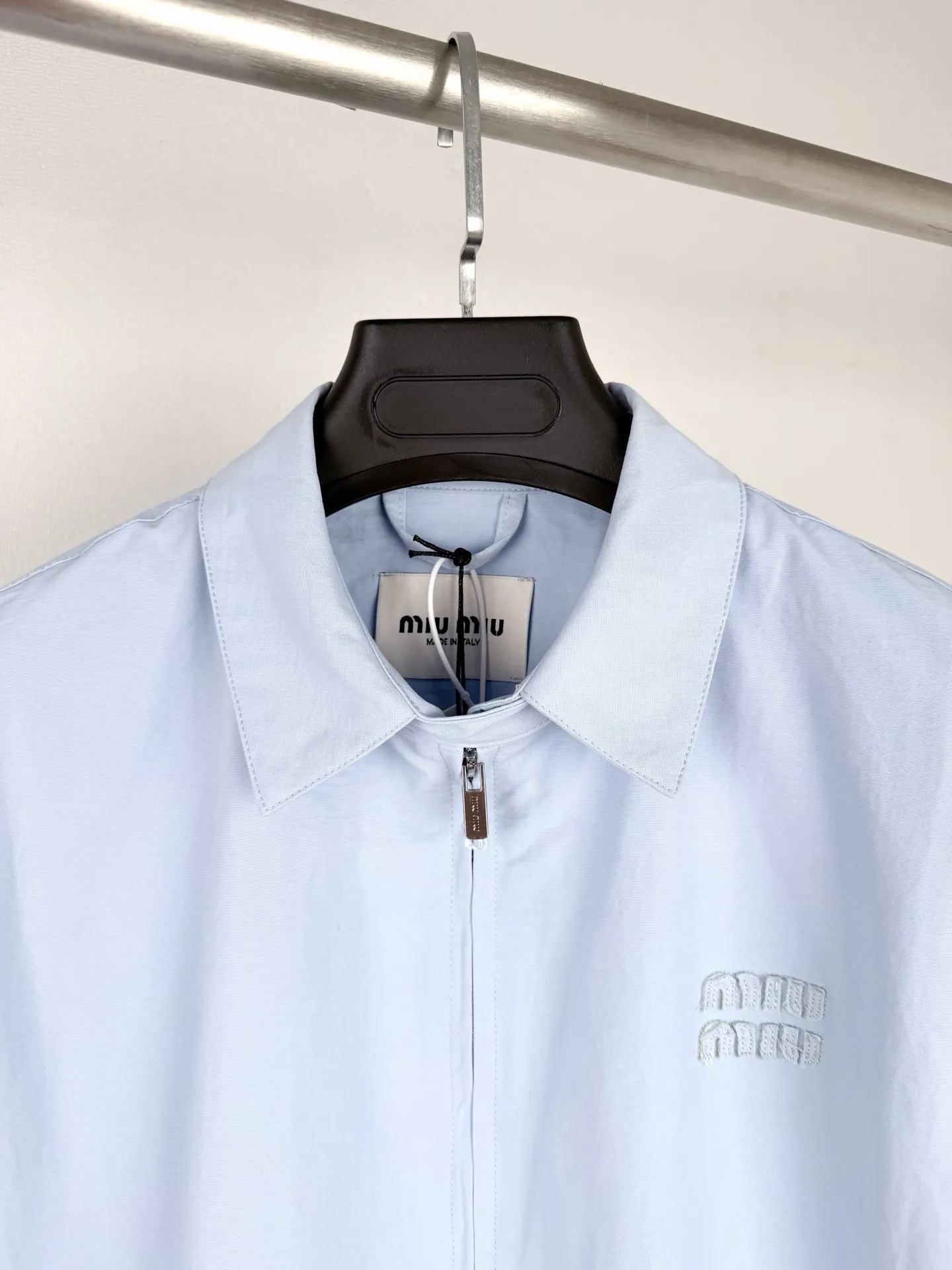 Embroidered Logo Oversized Poplin Blouson Jacket D28021314 — view 5