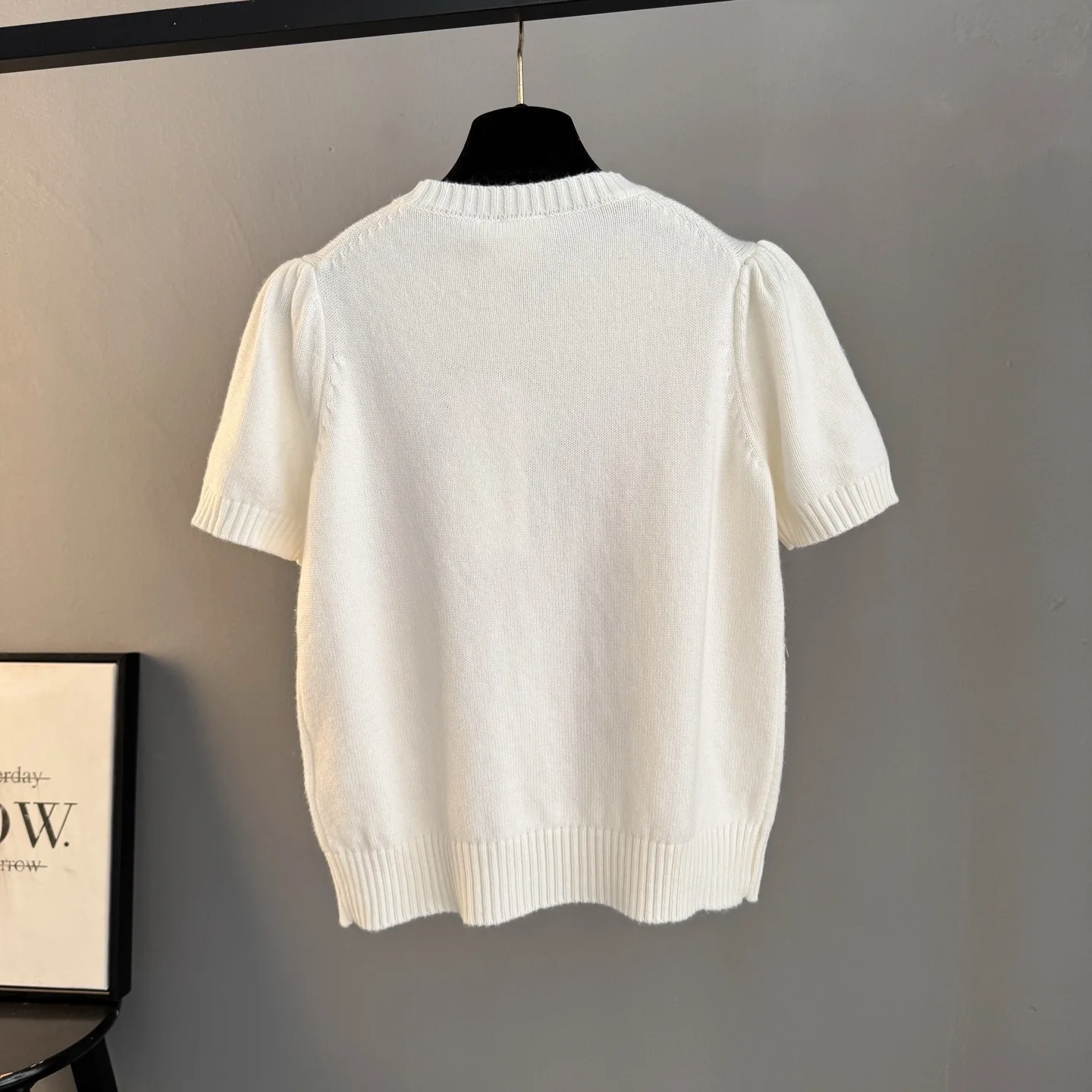 Daisy Garden Embroidered Cashmere Knit Top D28024055 — view 2