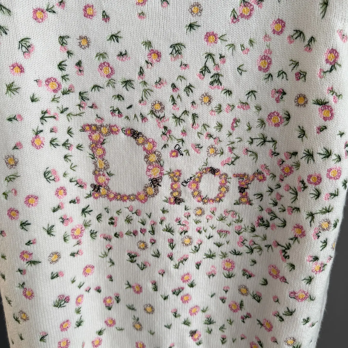 Daisy Garden Embroidered Cashmere Knit Top D28024055 — view 5