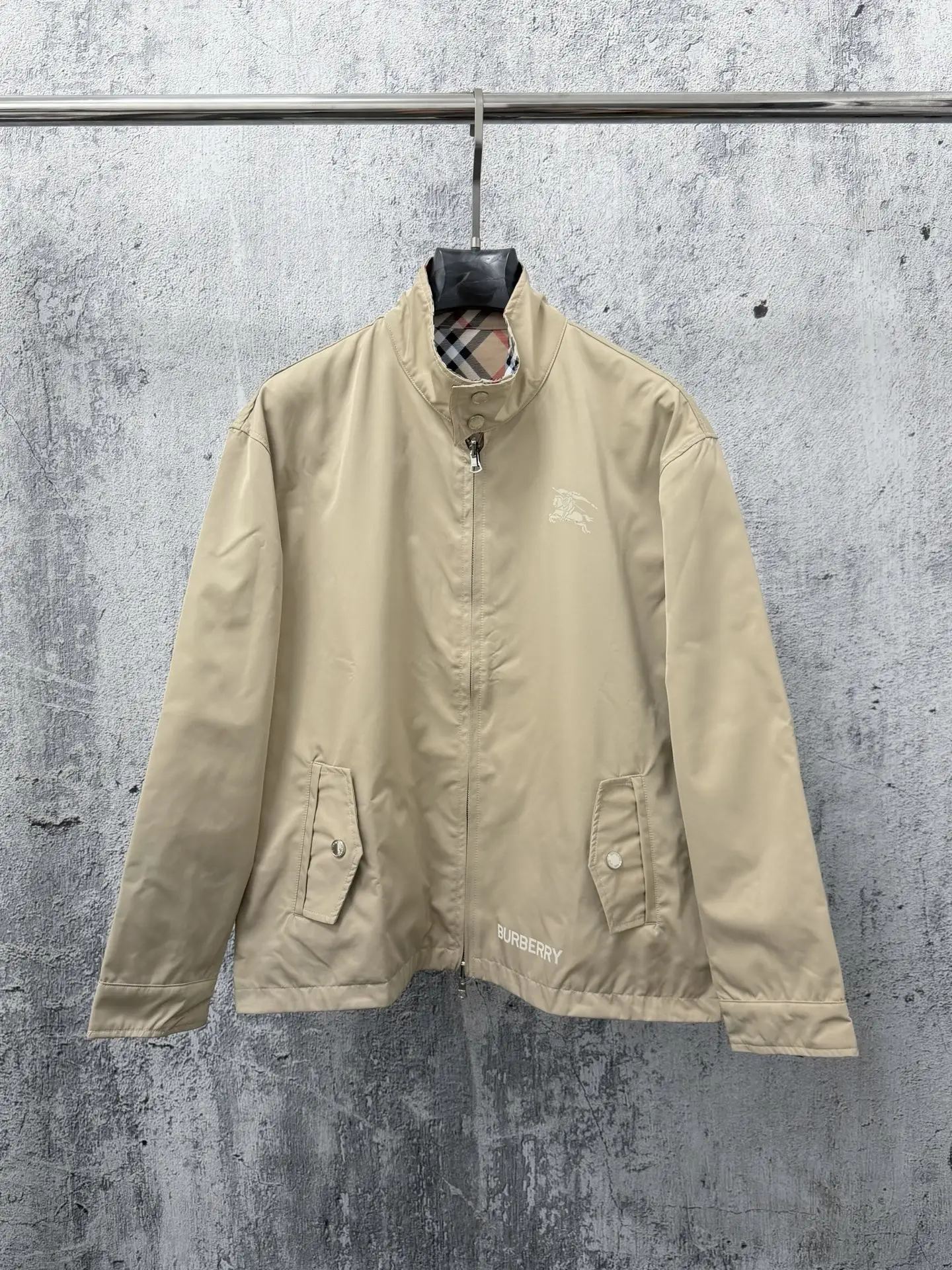 Reversible Vintage Check Hooded Jacket D28524855 — view 3