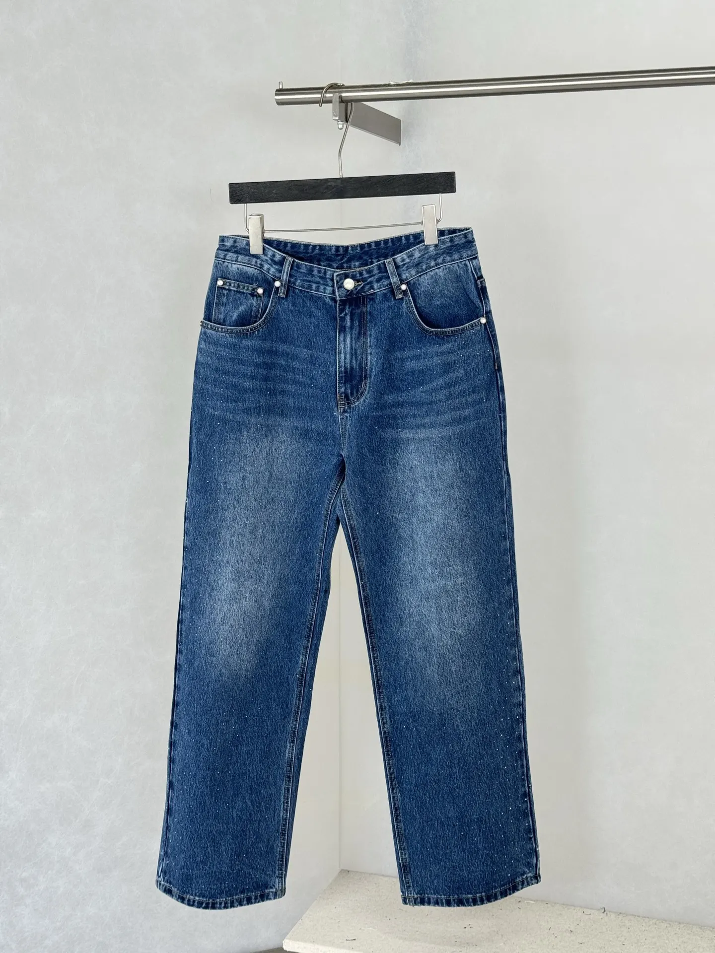 Crystal-Embellished Straight-Leg Jeans D28521228