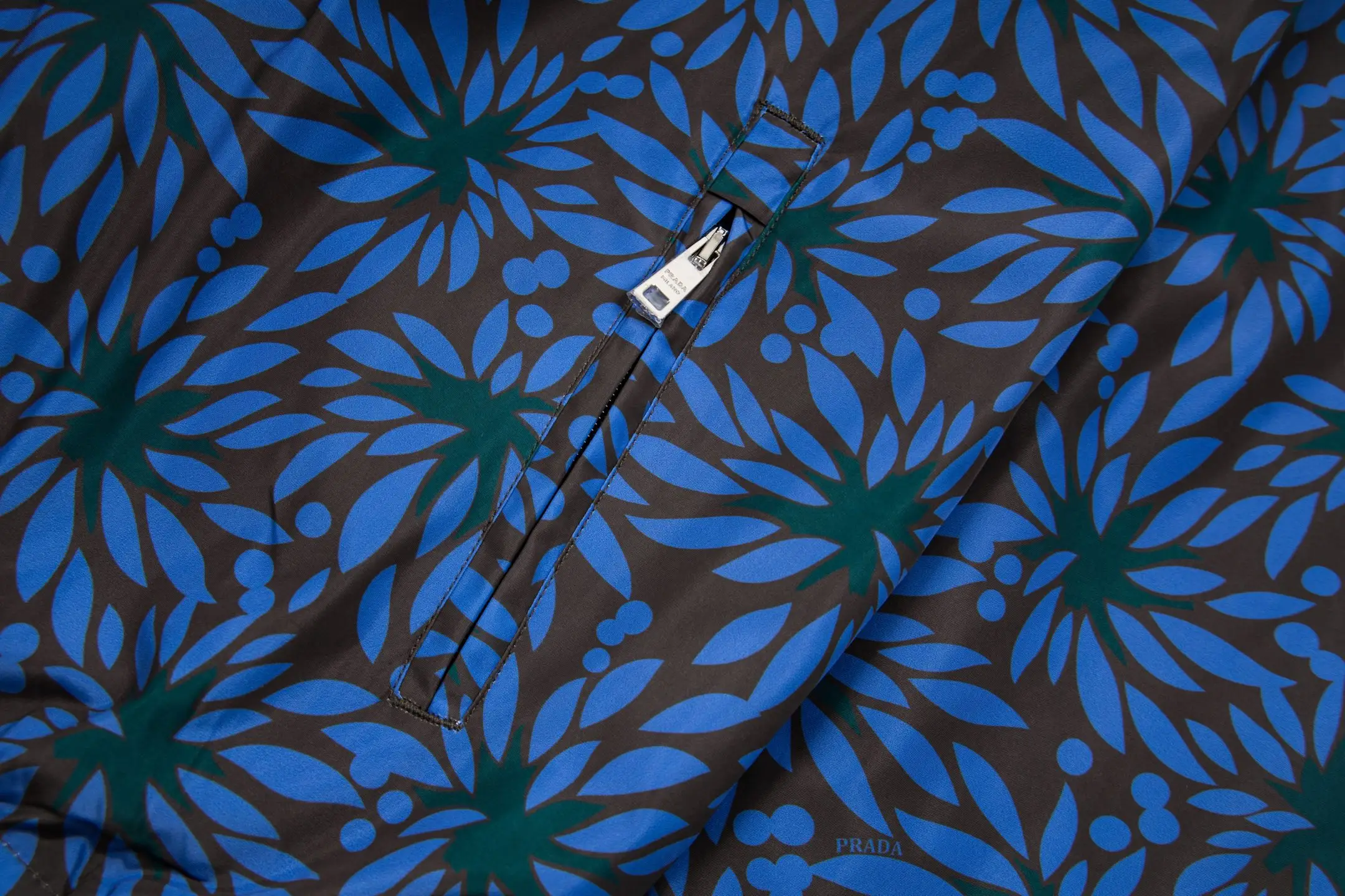 Re-Nylon Reversible Floral Print Jacket D29022967 — view 6