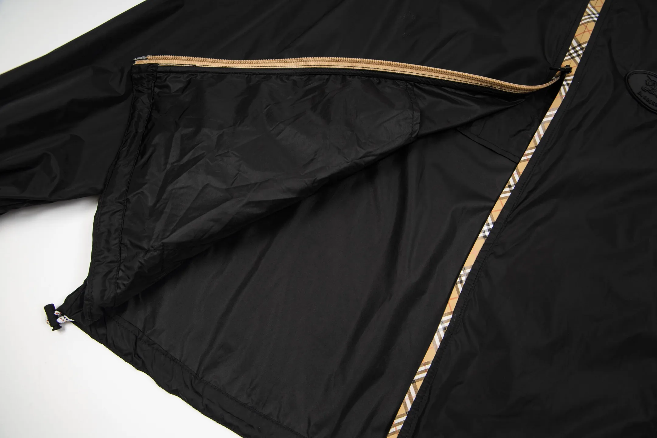 Check-Placket Hooded Nylon Jacket D29522970 — view 5