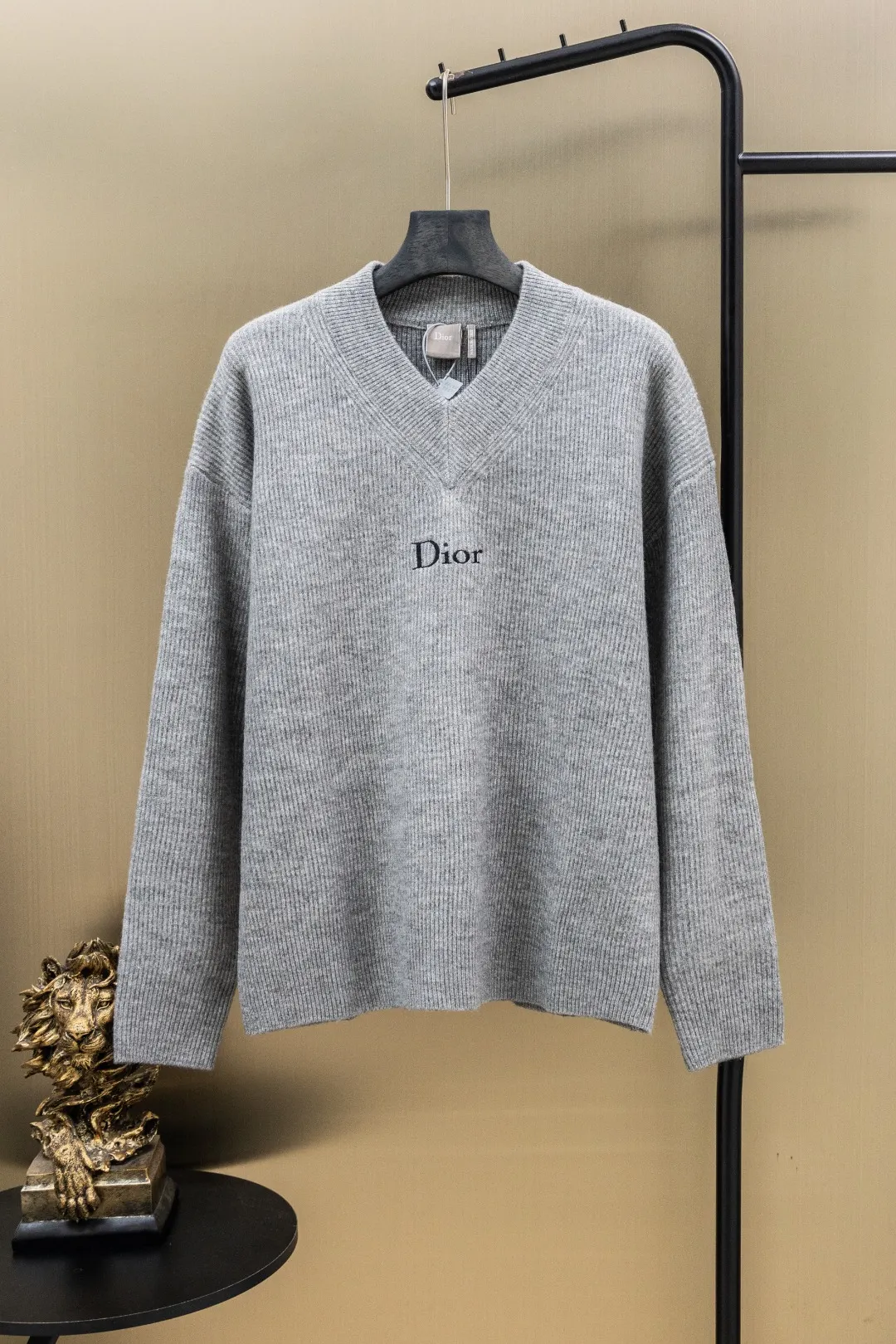Logo-Embroidered Wool-Blend V-Neck Sweater D29524729
