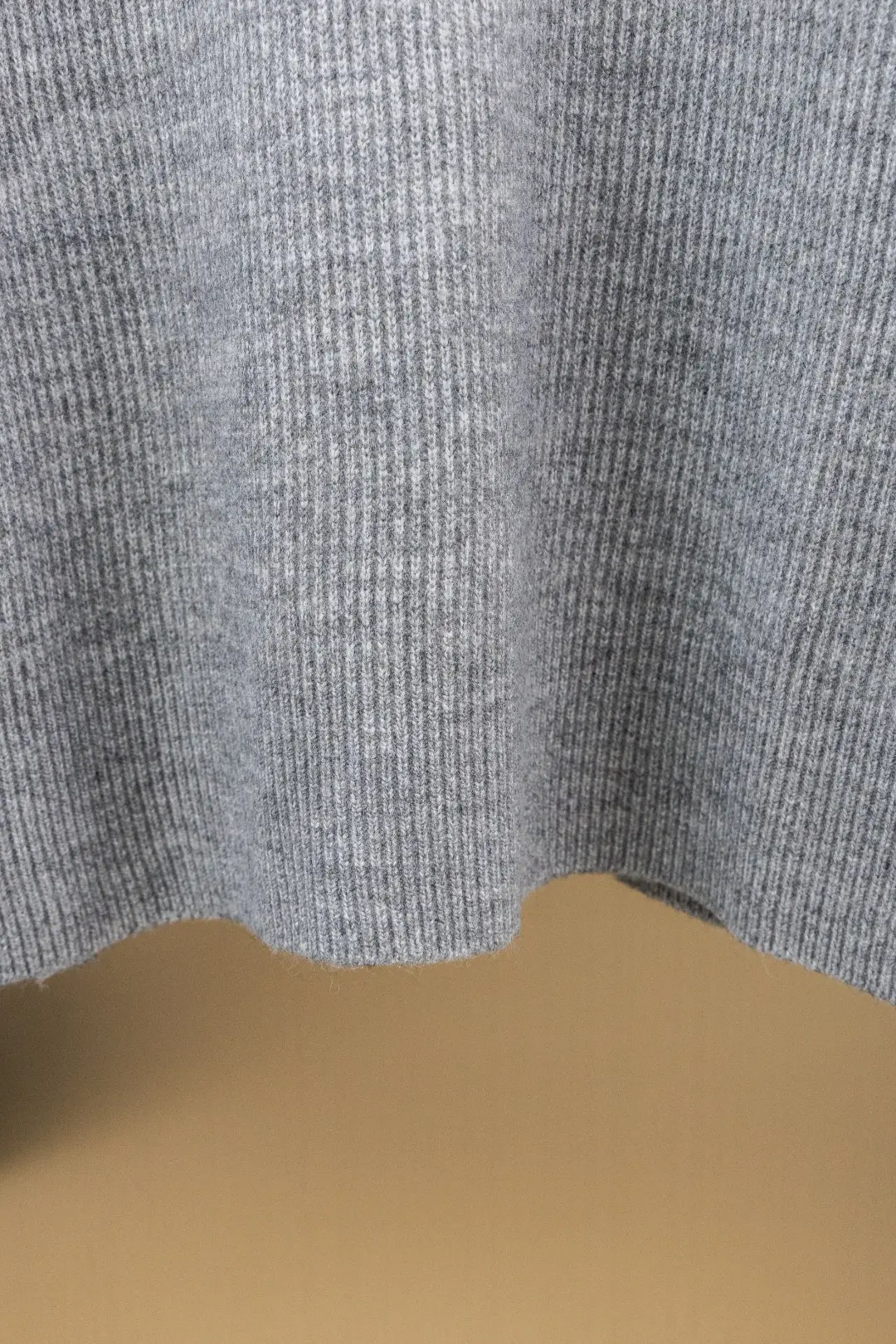 Logo-Embroidered Wool-Blend V-Neck Sweater D29524729 — view 7