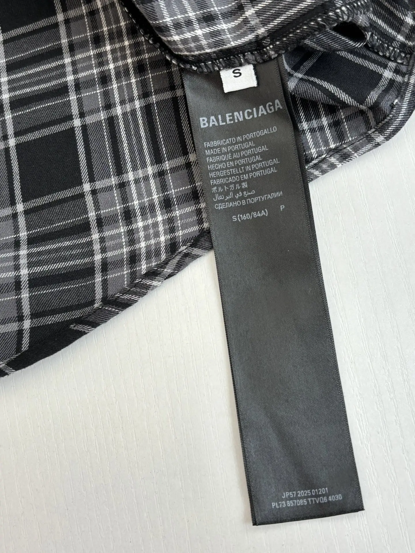 Layered Plaid Flannel Hooded Shirt D30023908 — view 9