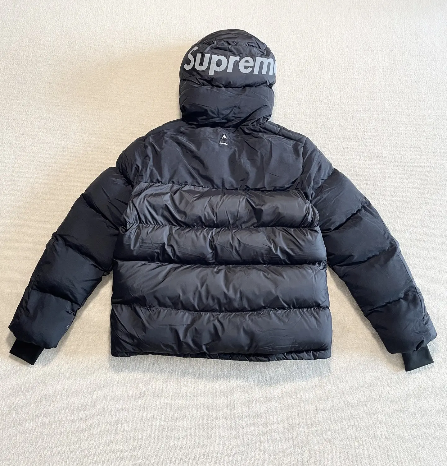 Supreme x Marmot Reflective Puffer Jacket D30021526 — view 4