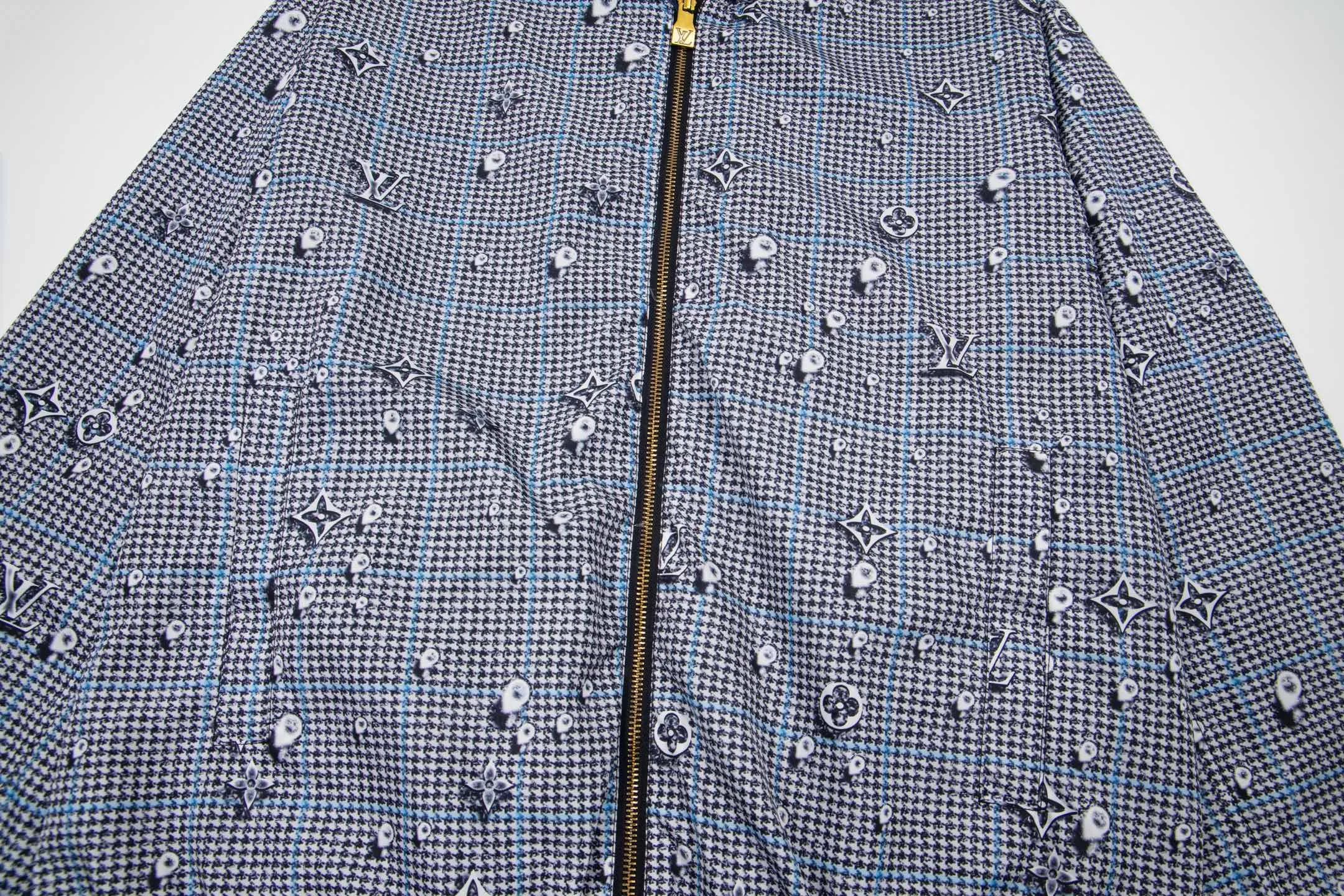 Reversible Monogram Print Hooded Windbreaker D30523494 — view 8