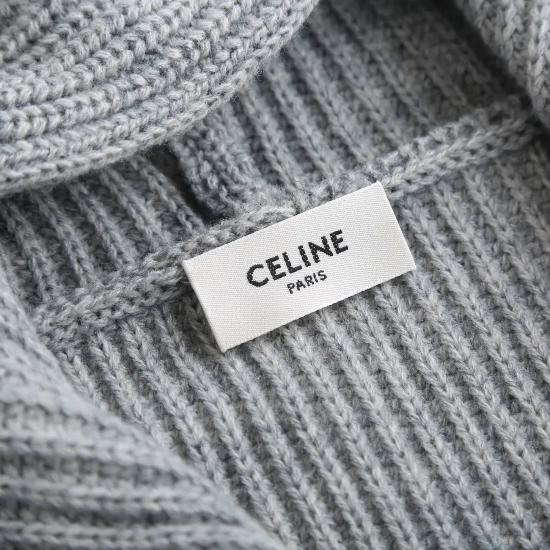 Triomphe Logo Merino Wool Zip-Up Knit Hoodie D30523210 — view 5