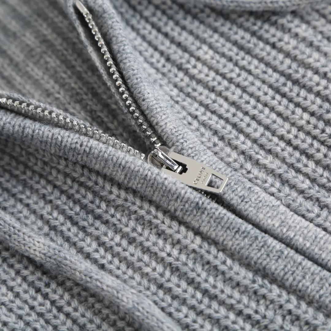 Triomphe Logo Merino Wool Zip-Up Knit Hoodie D30523210 — view 6