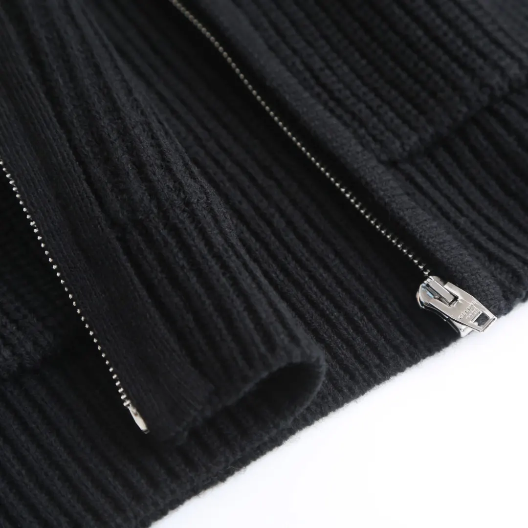 Logo-Embroidered Merino Wool Zip-Up Hoodie D30523211 — view 11