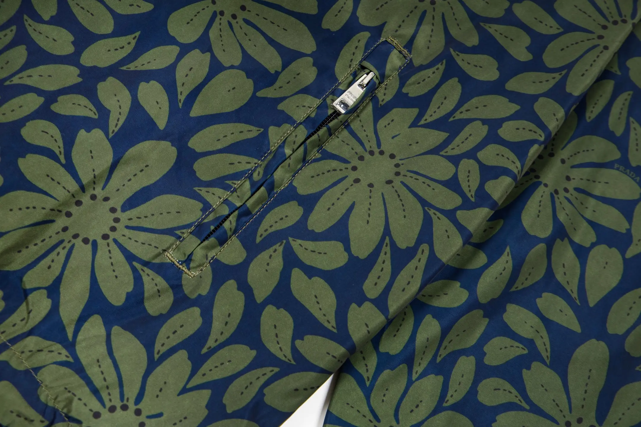 Floral Print Re-Nylon Hooded Jacket D30522969 — view 6
