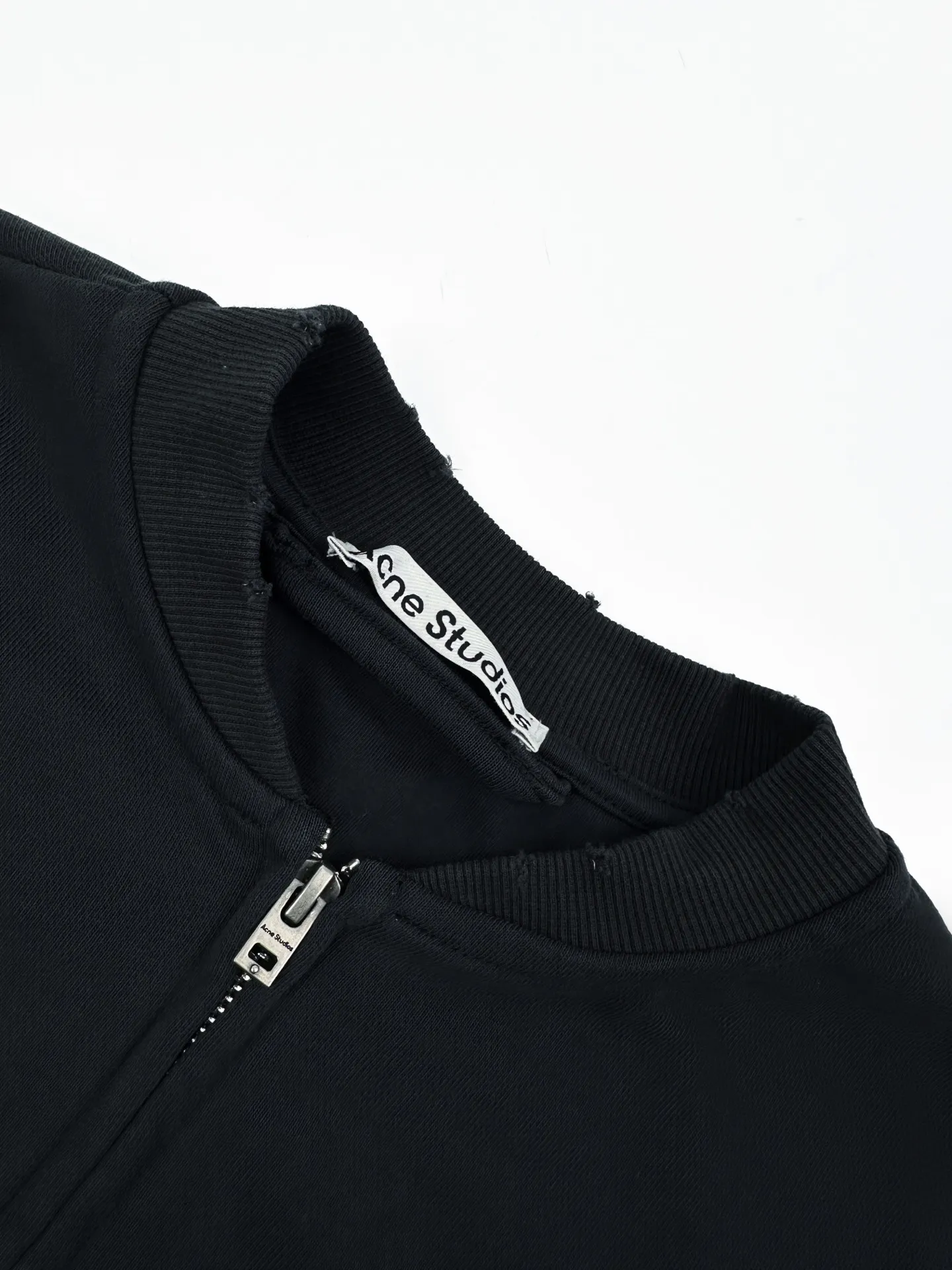 Logo Print Distressed Zip-Up Sweatshirt D31024779 — view 3