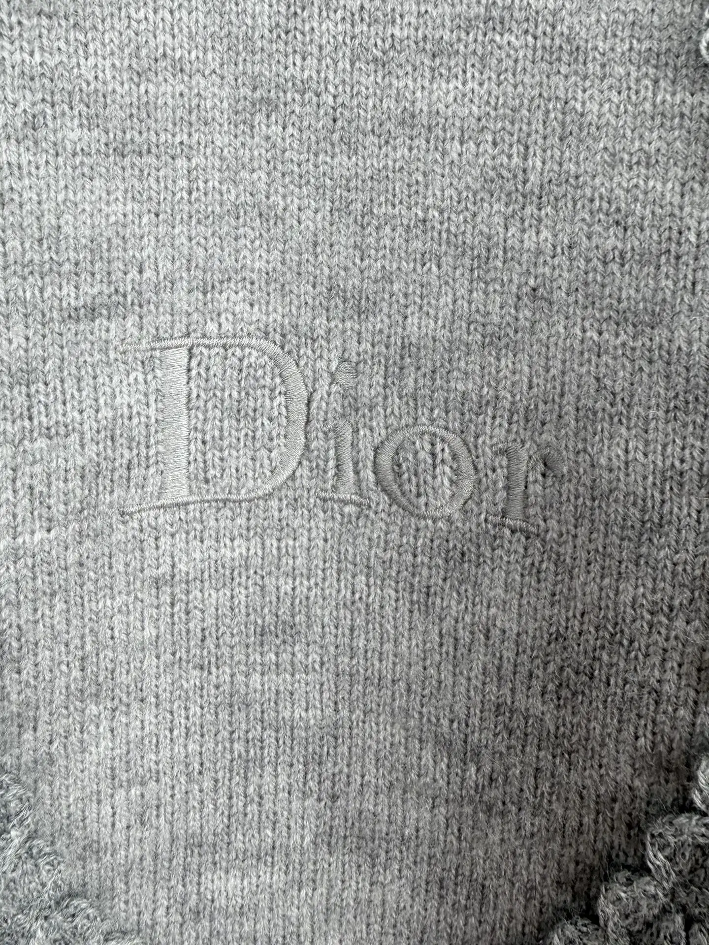 Wreath Embroidery Logo Knit Sweater D31021320 — view 8