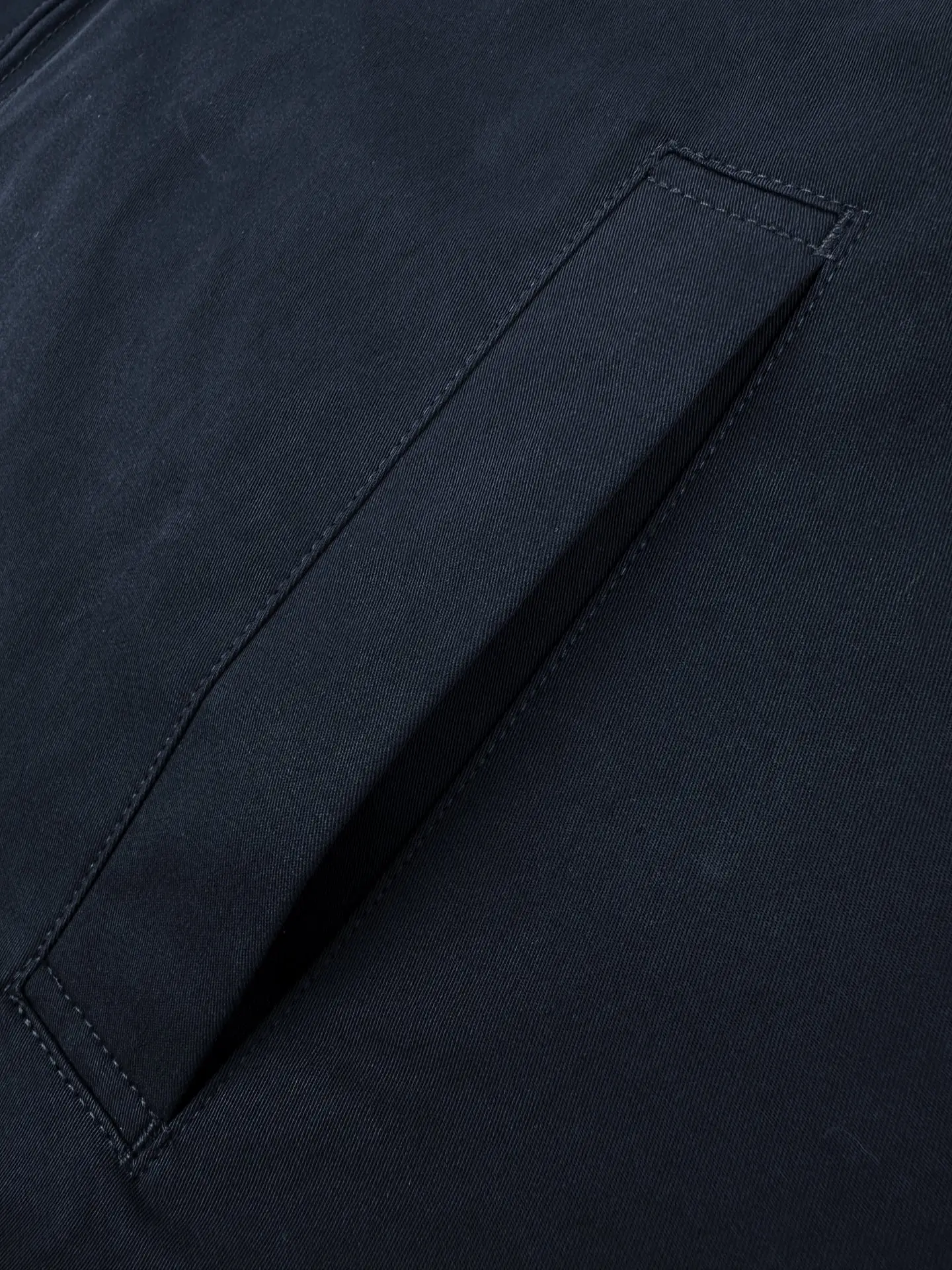 Logo Embroidered Color-Block Poplin Jacket D31522707 — view 8