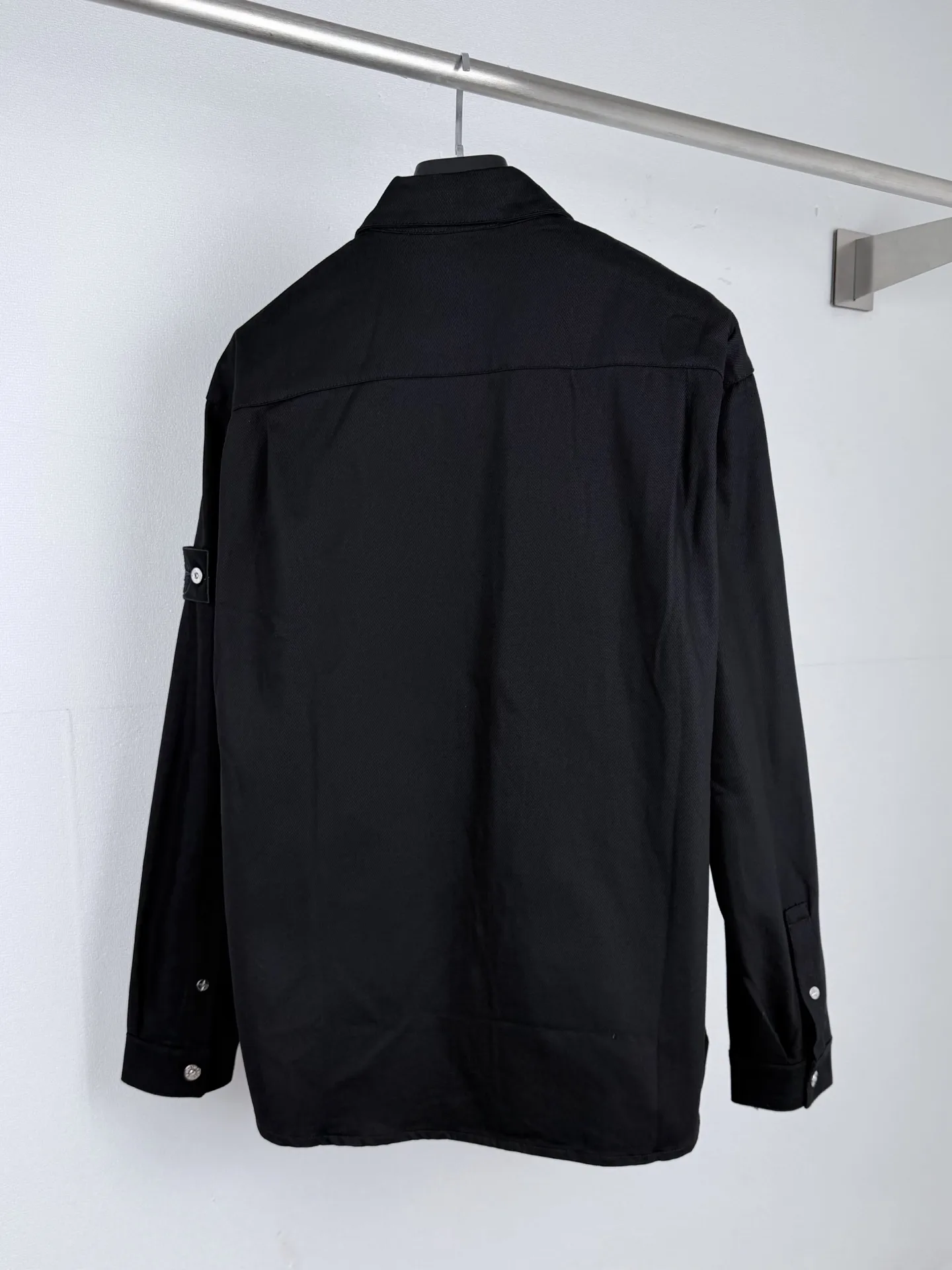 Garment-Dyed Cotton Twill Overshirt D31521294 — view 3