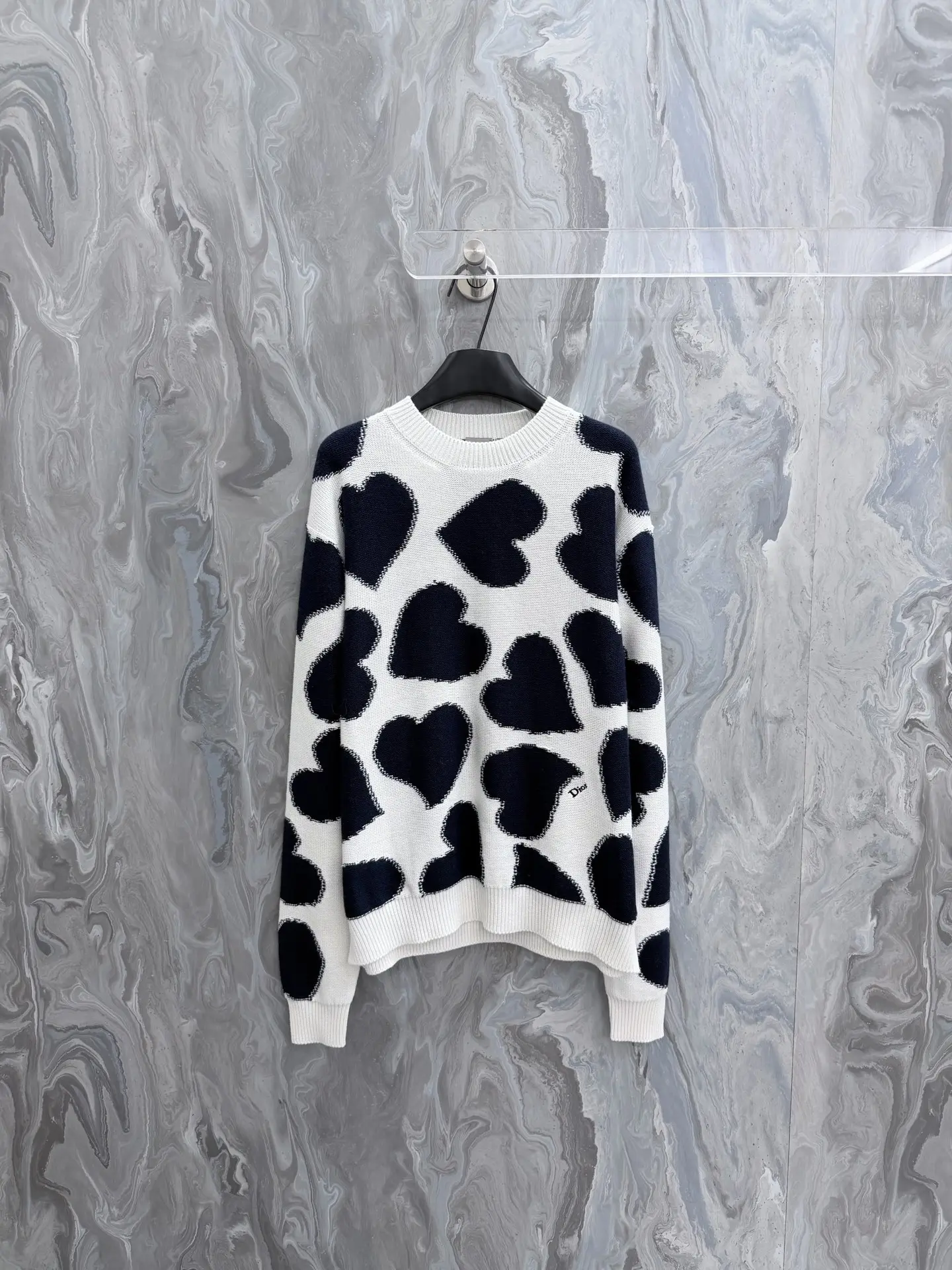 Heart-Intarsia Crew-Neck Knit Sweater D31523340