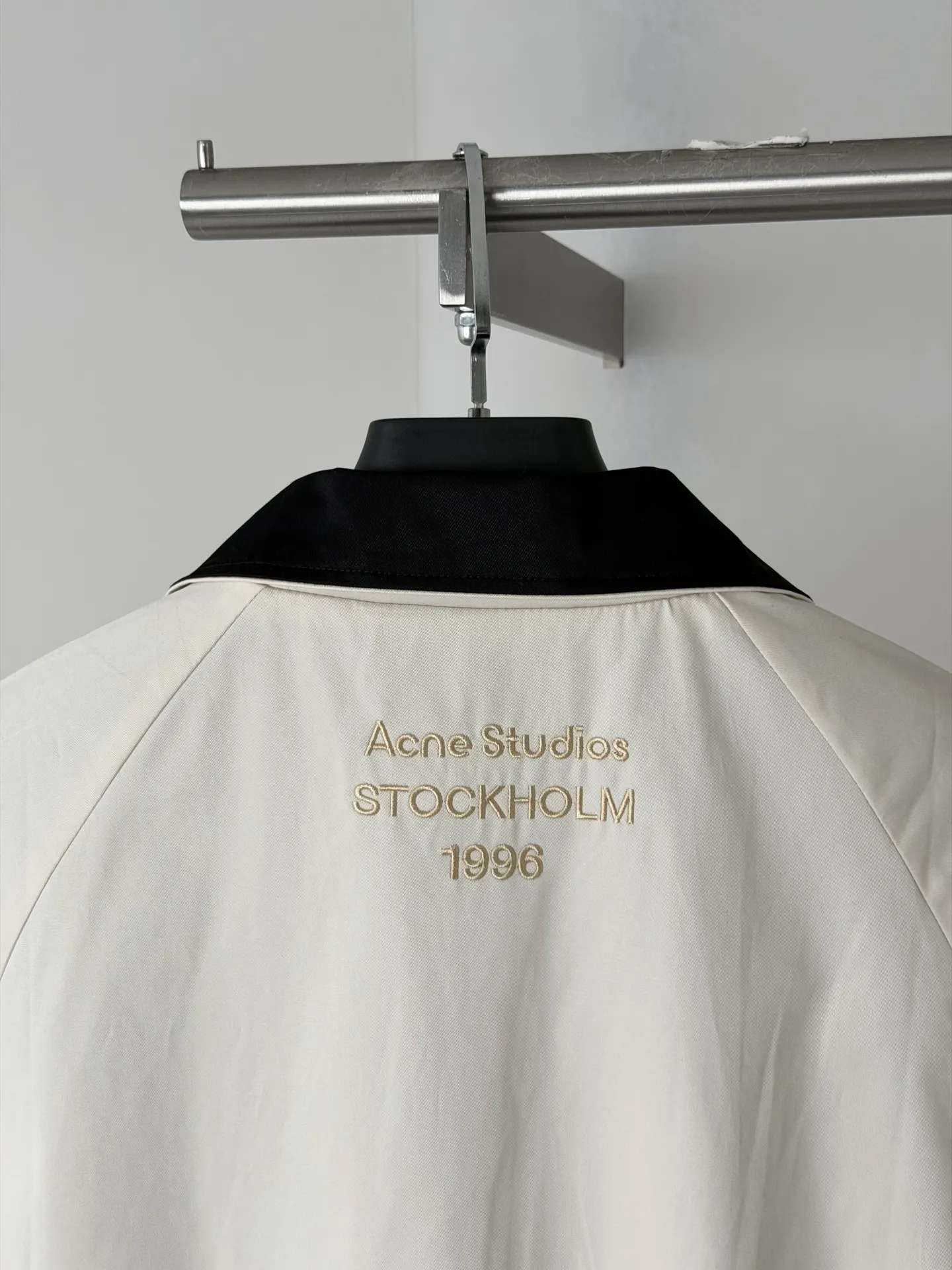 Logo-Embroidered Poplin Harrington Jacket D31824751 — view 4