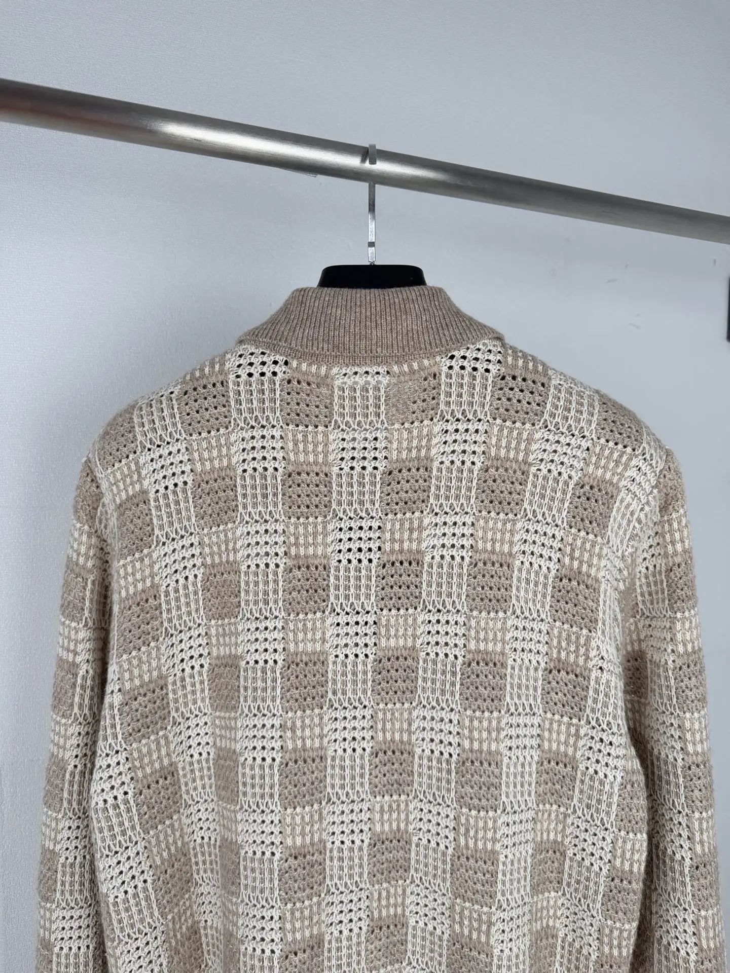 Damier Tweed Jacquard Knit Cardigan D32021316 — view 4