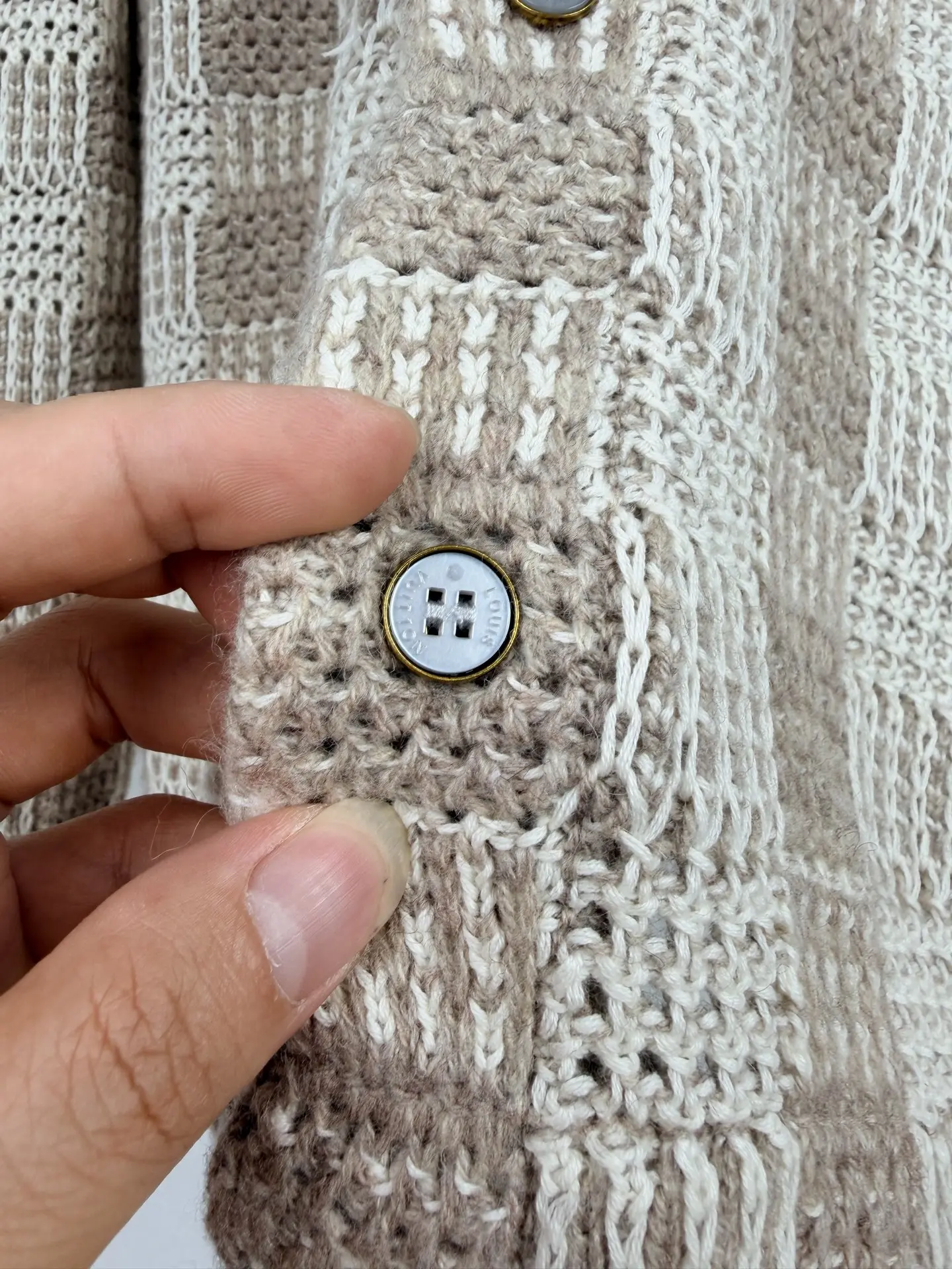 Damier Tweed Jacquard Knit Cardigan D32021316 — view 11