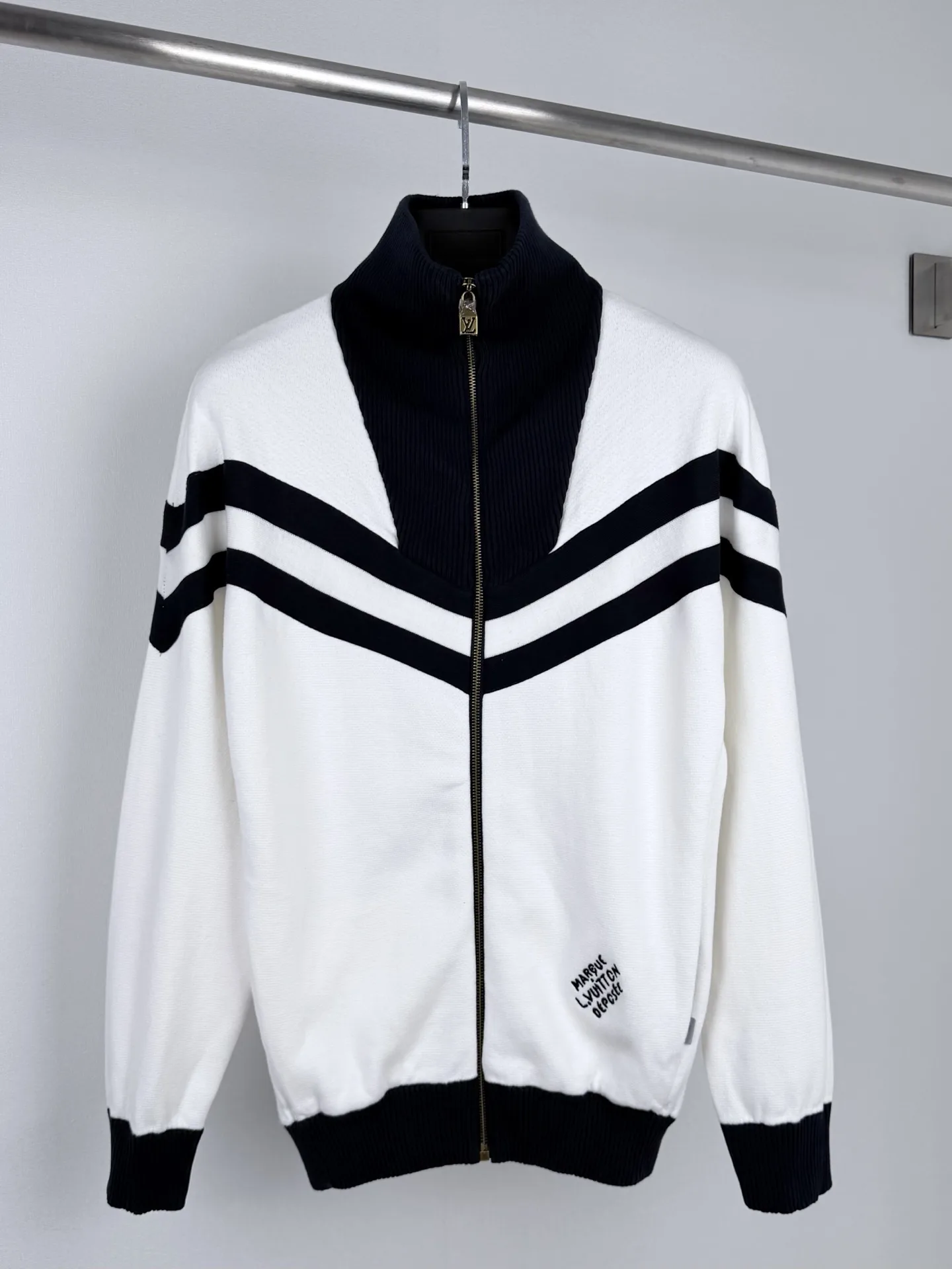Nautical Zip-Up Cotton Knit Cardigan D32021328