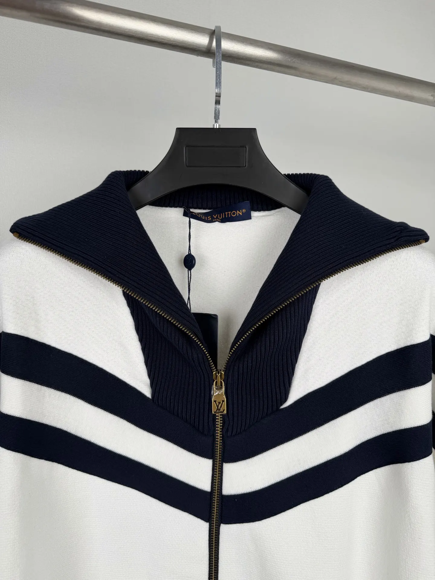 Nautical Zip-Up Cotton Knit Cardigan D32021328 — view 7