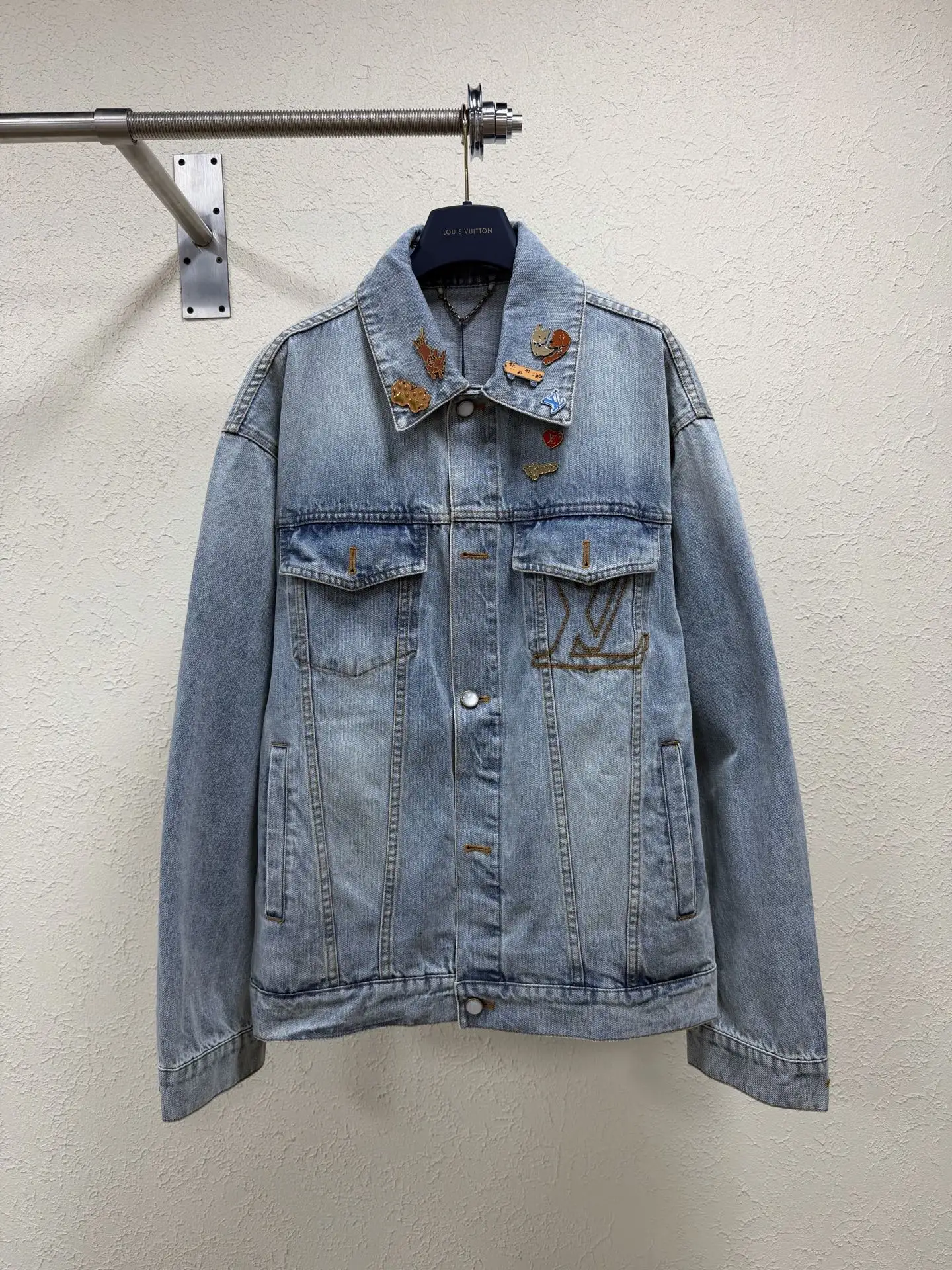 Embellished Denim Trucker Jacket D33023179