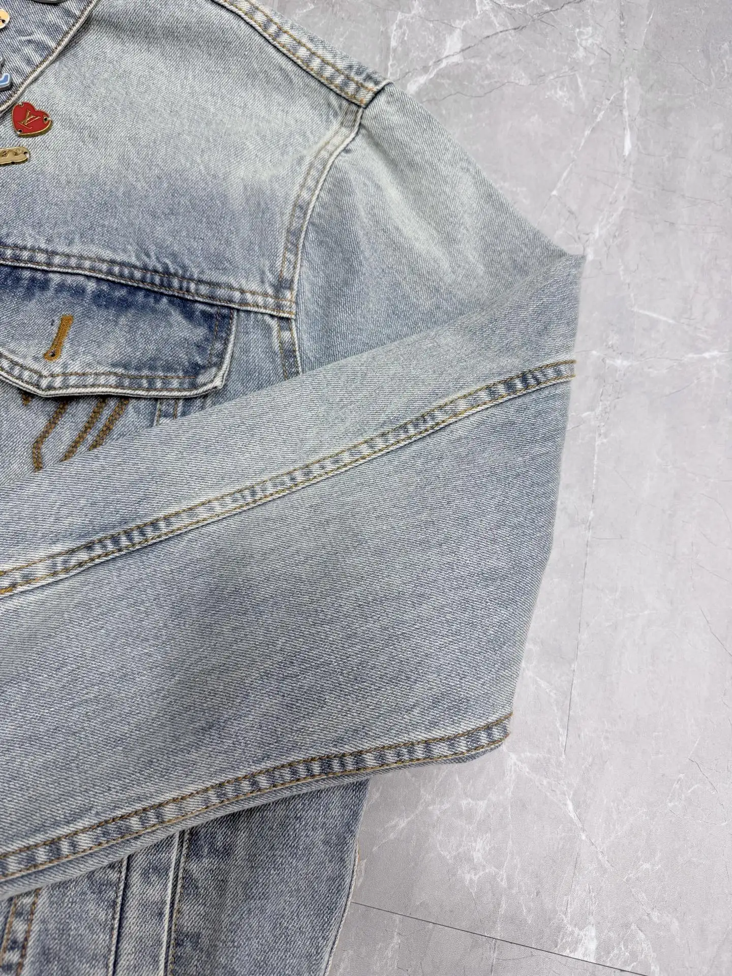 Embellished Denim Trucker Jacket D33023336 — view 5