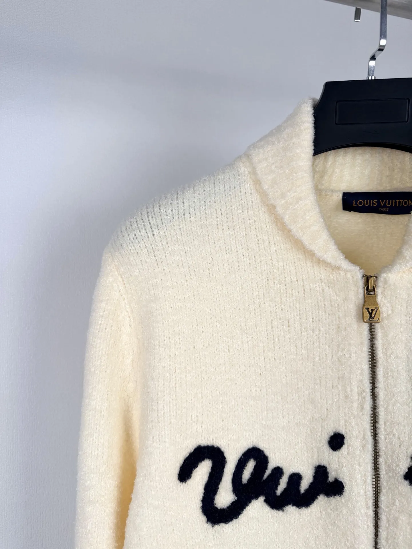 Script Logo Chenille Embroidery Zip-Up Cardigan D33521333 — view 6