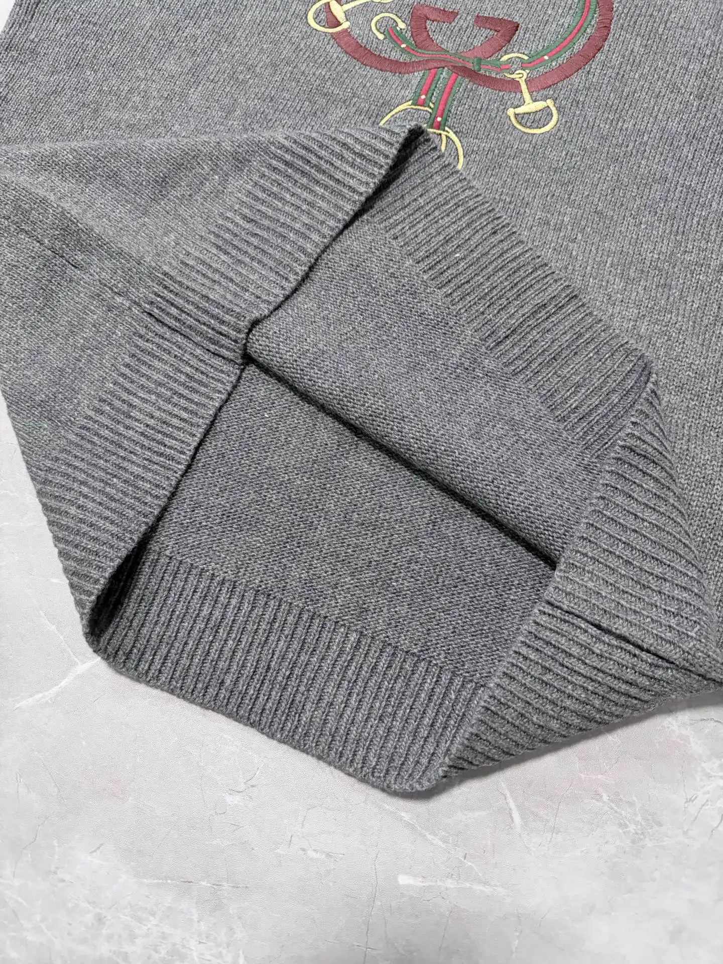 Interlocking G and Stirrup Embroidered Wool Sweater D33523338 — view 8