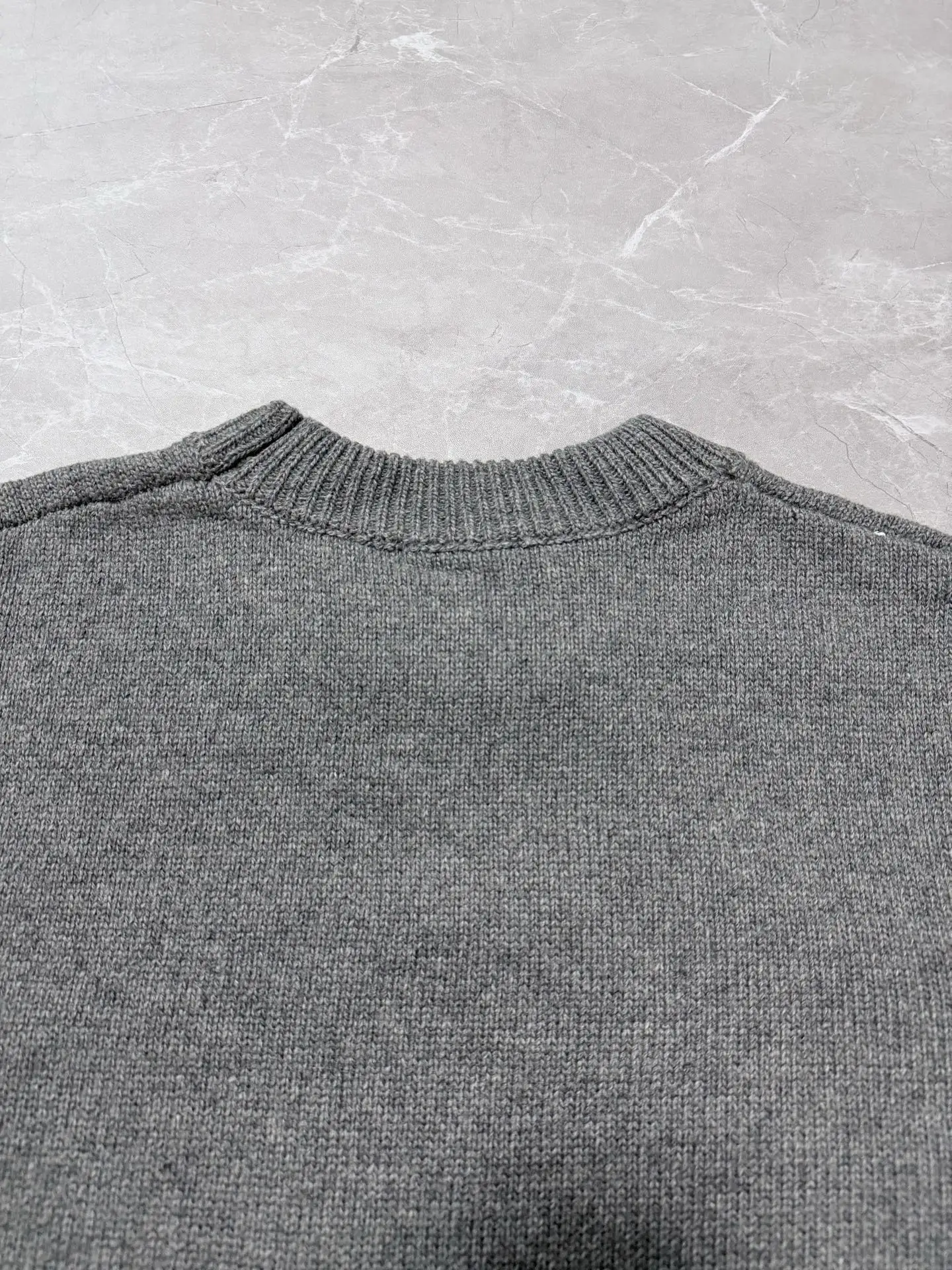 Interlocking G and Stirrup Embroidered Wool Sweater D33523338 — view 9