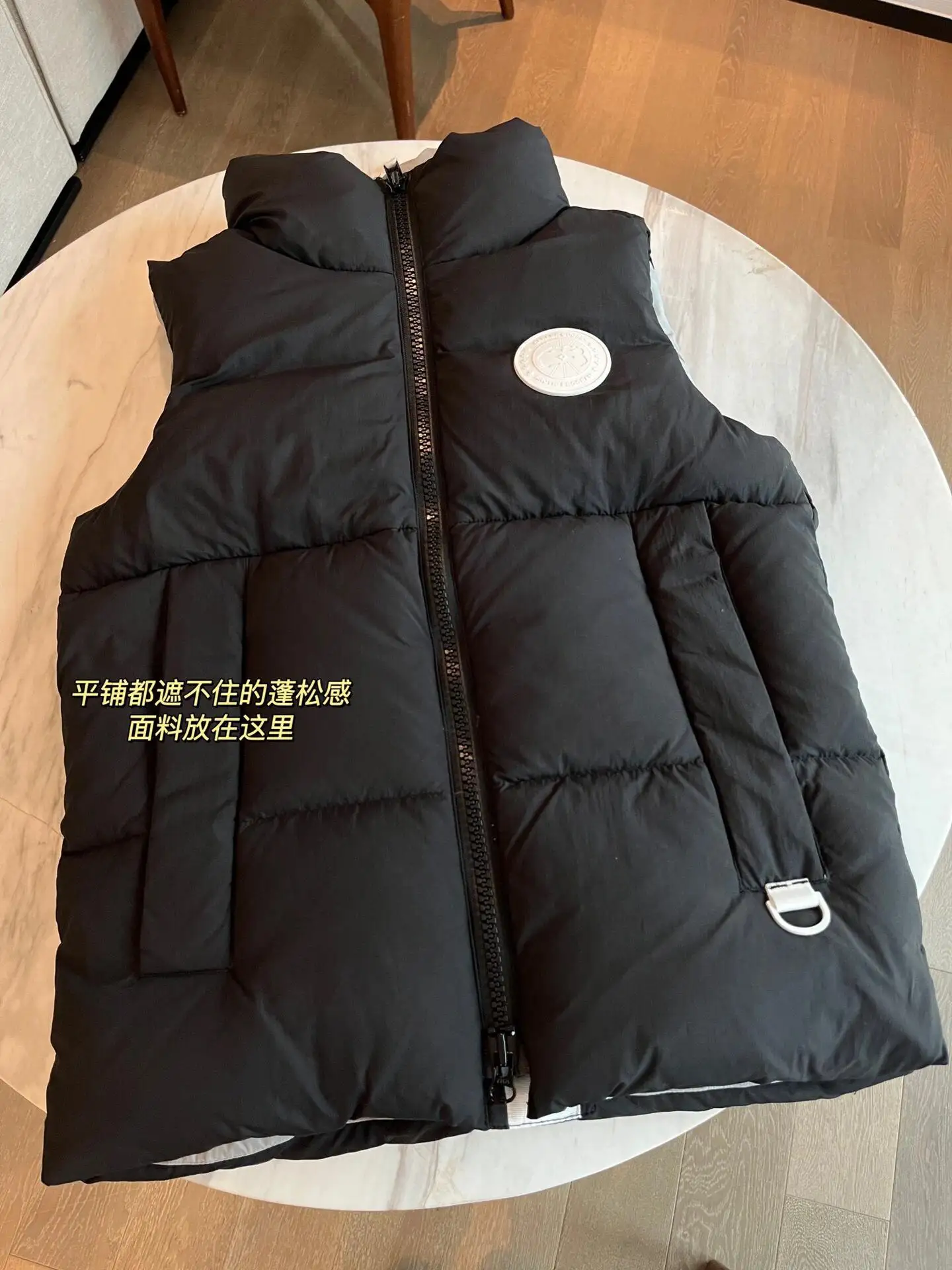 Everett Pastels Down-Filled Gilet D34024007 — view 3