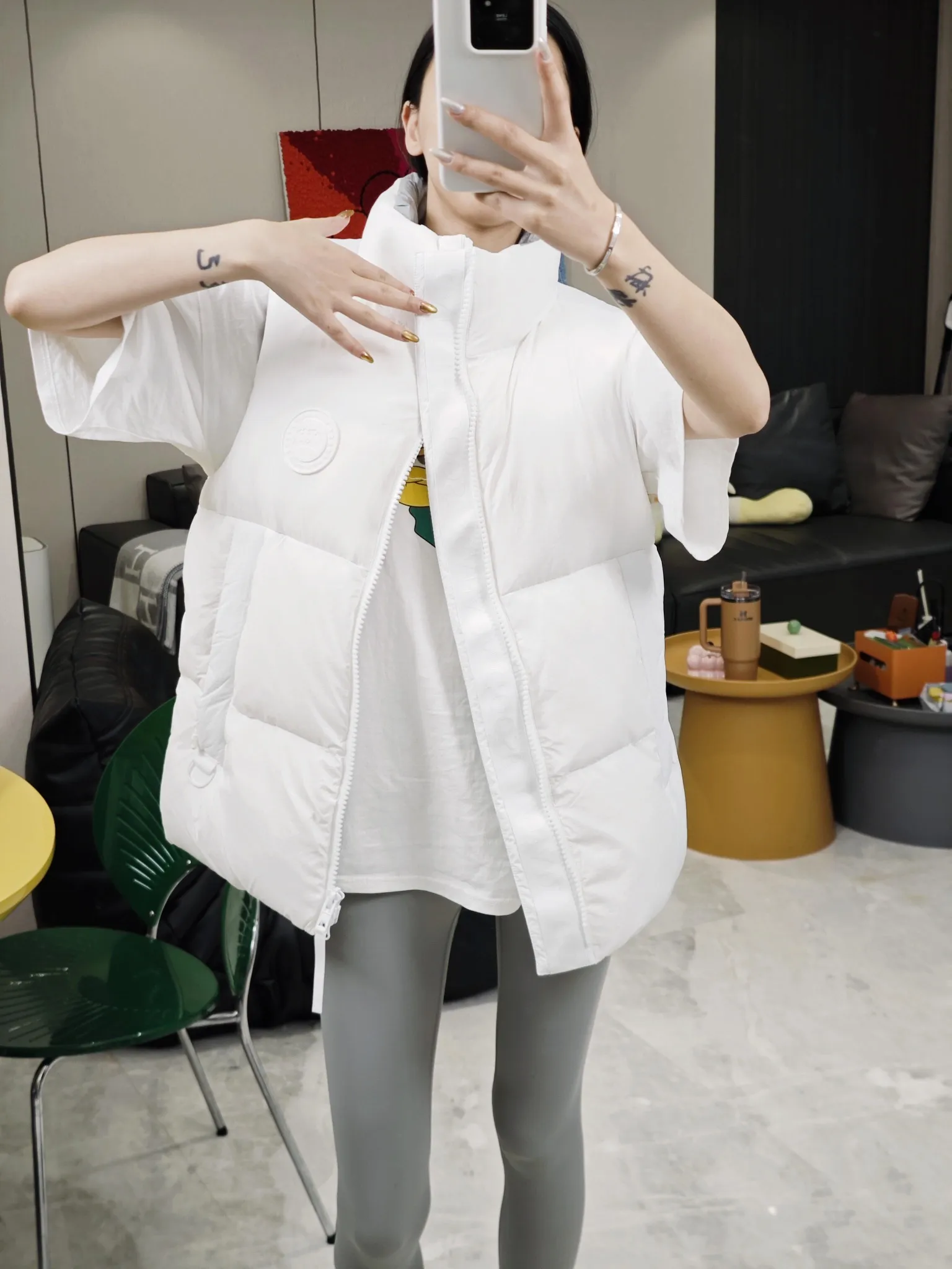 Everett Pastels Down-Filled Gilet D34024012 — view 7