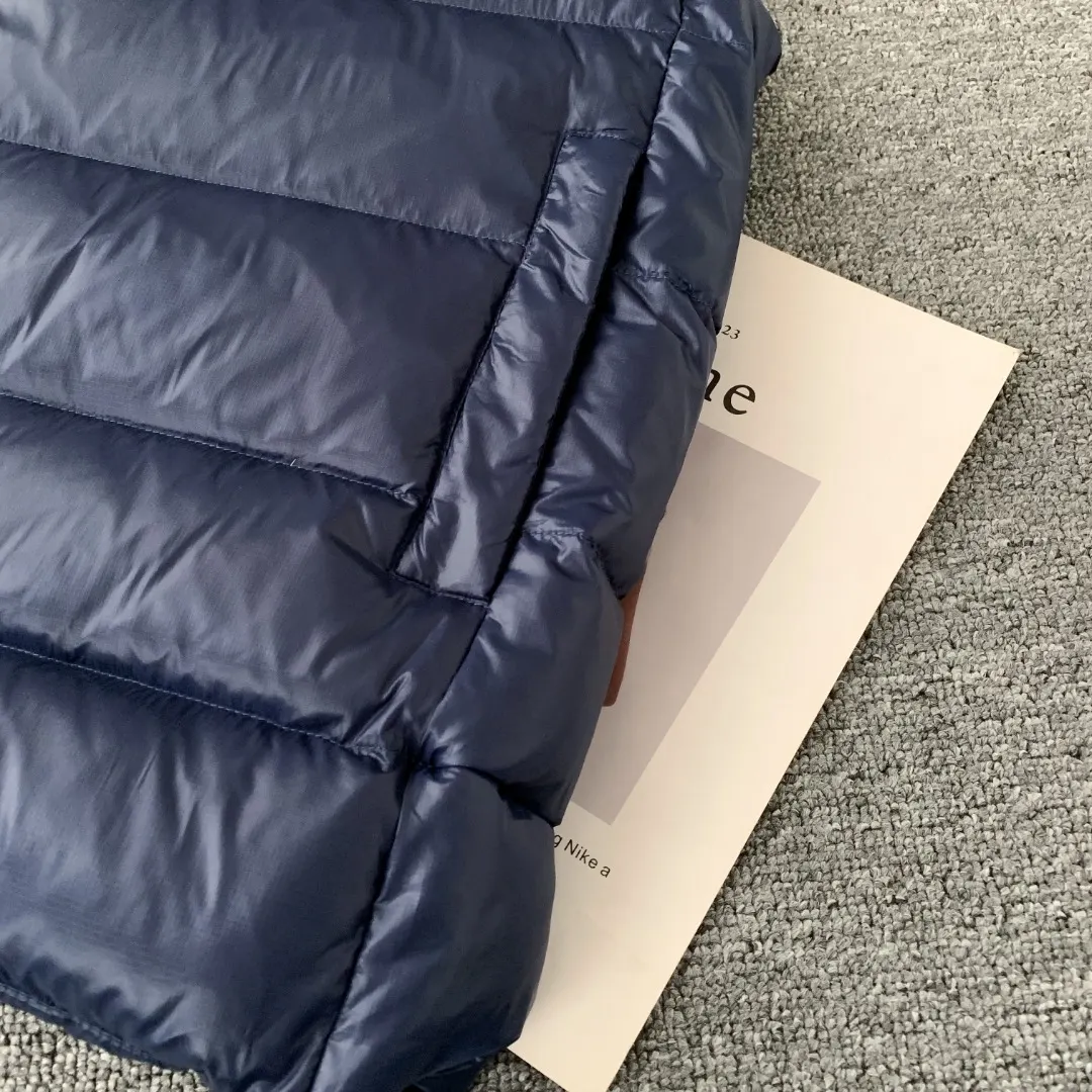 Crofton Quilted Down Gilet D34024816 — view 5