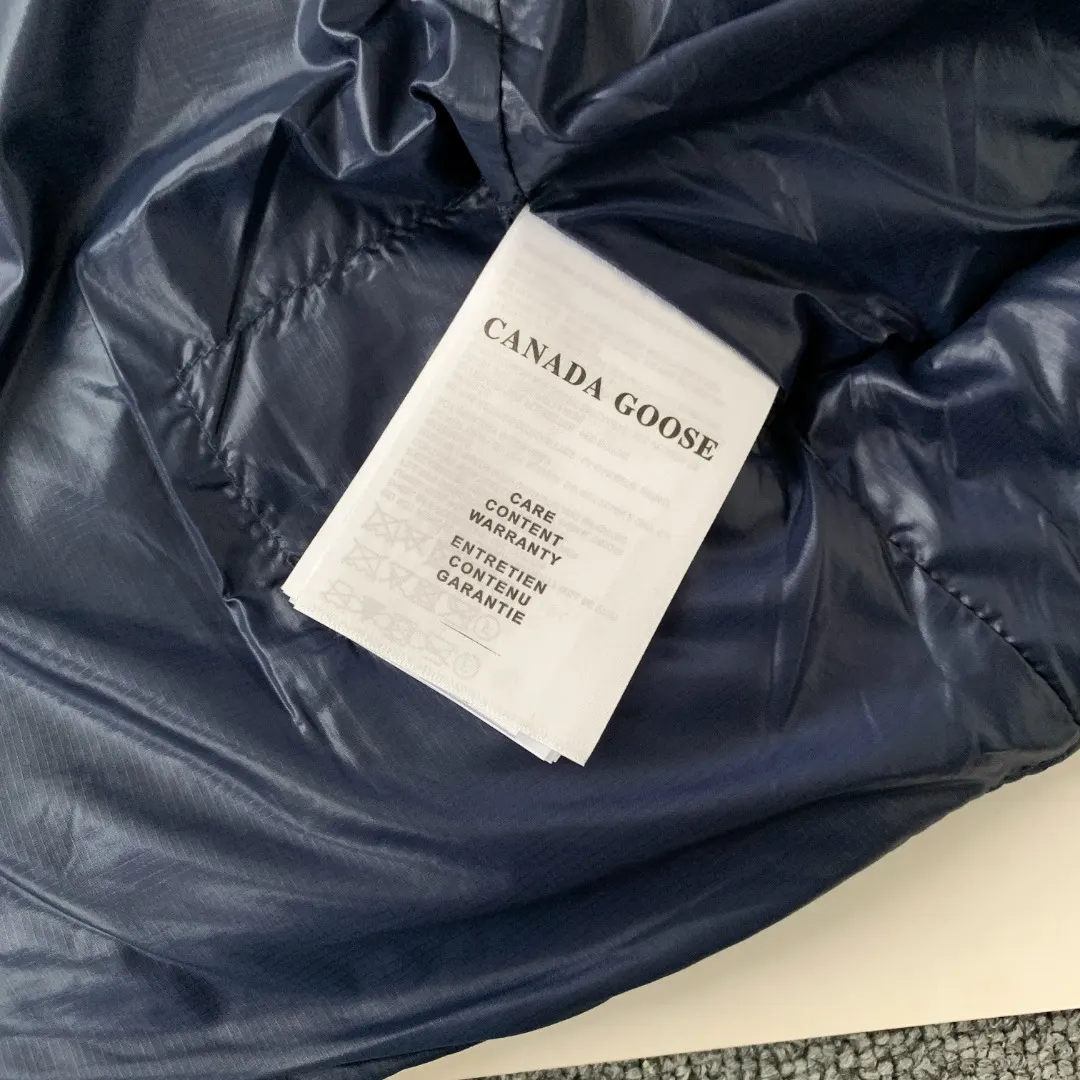 Crofton Quilted Down Gilet D34024816 — view 10