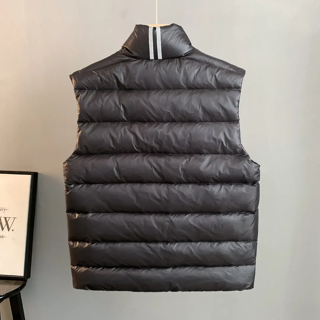 Crofton Down-Filled Quilted Gilet D34024813 — view 2