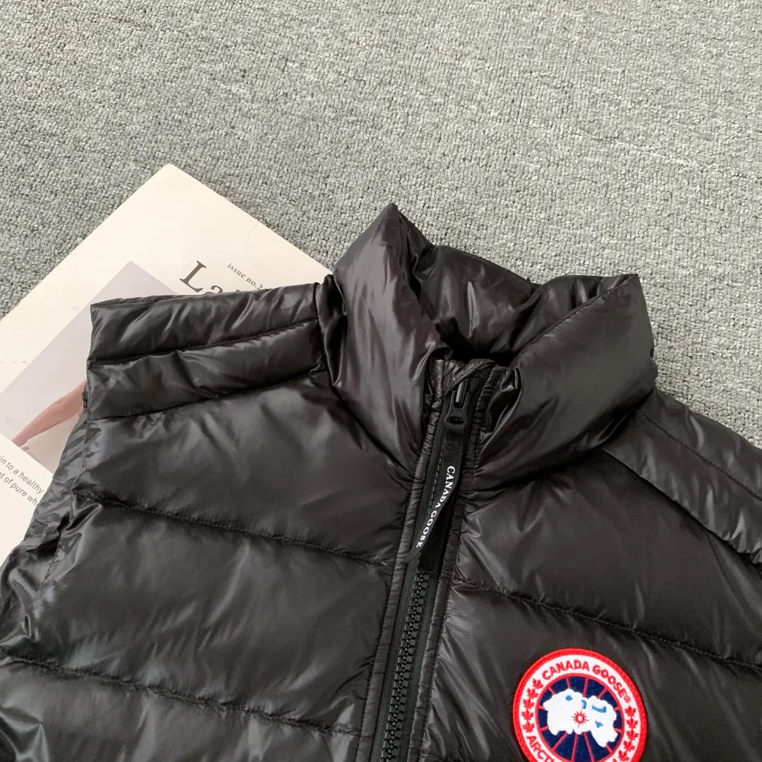 Crofton Down-Filled Quilted Gilet D34024813 — view 3