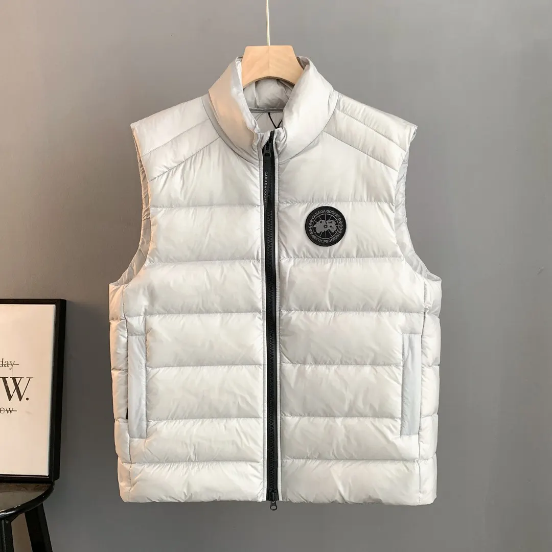 Crofton Down-Filled Quilted Gilet D34024812