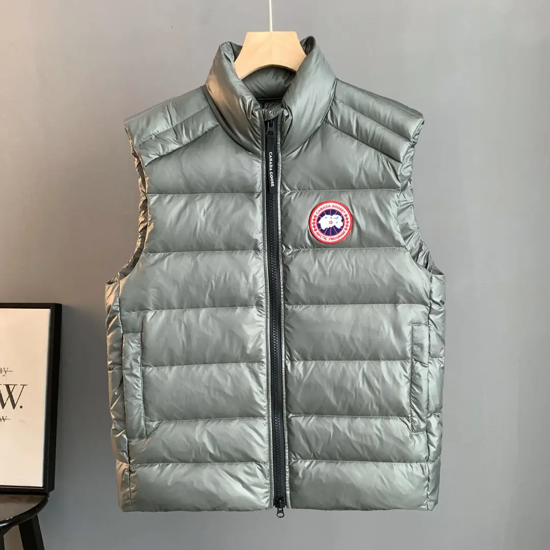 Crofton Down-Filled Quilted Gilet D34024810