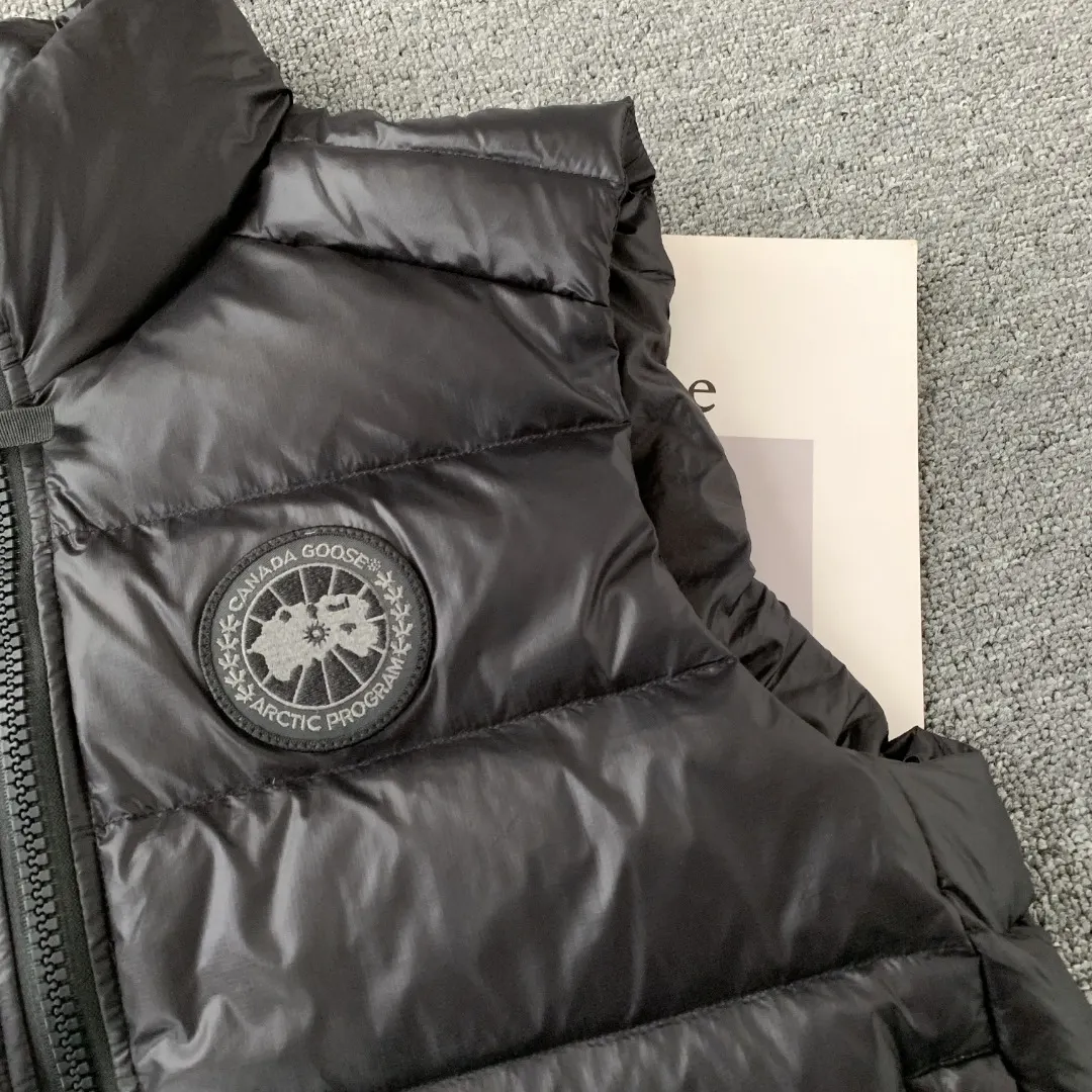 Crofton Quilted Down Gilet D34024814 — view 4