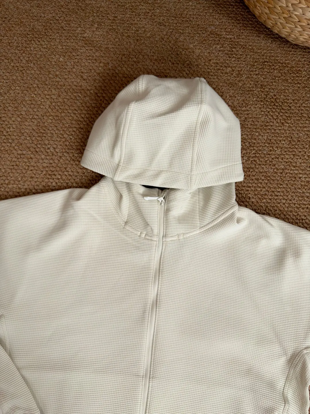 Olera Waffle-Knit Zip-Up Hooded Jacket D34023968 — view 7