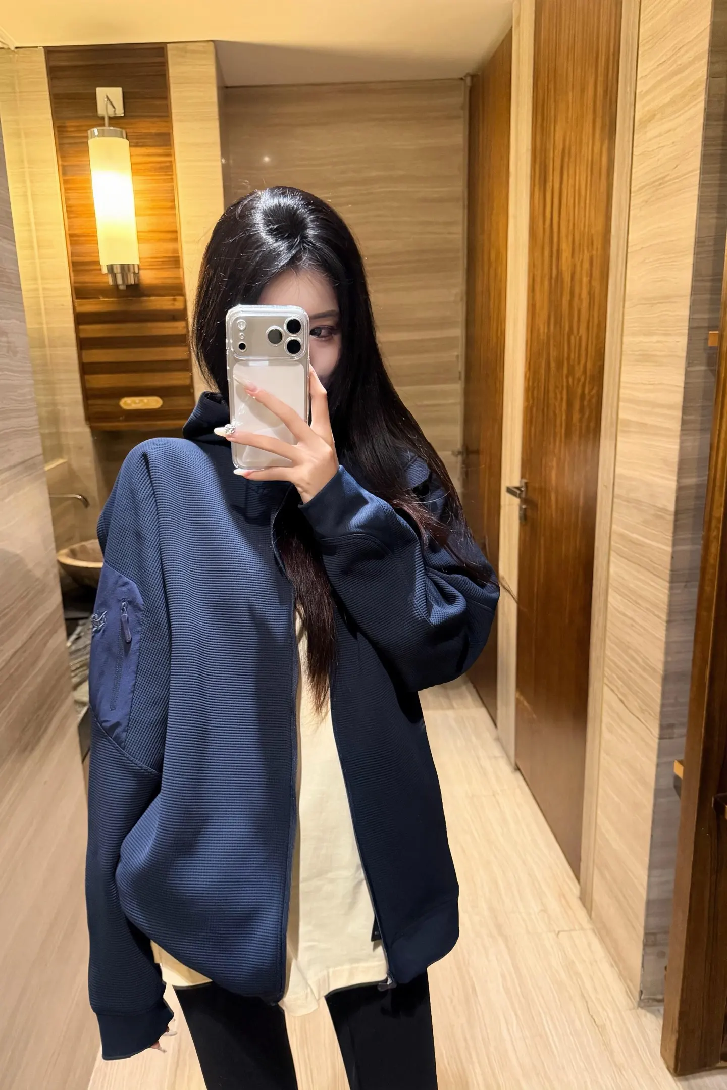 Olera Waffle-Knit Zip-Up Hooded Jacket D34023973 — view 3