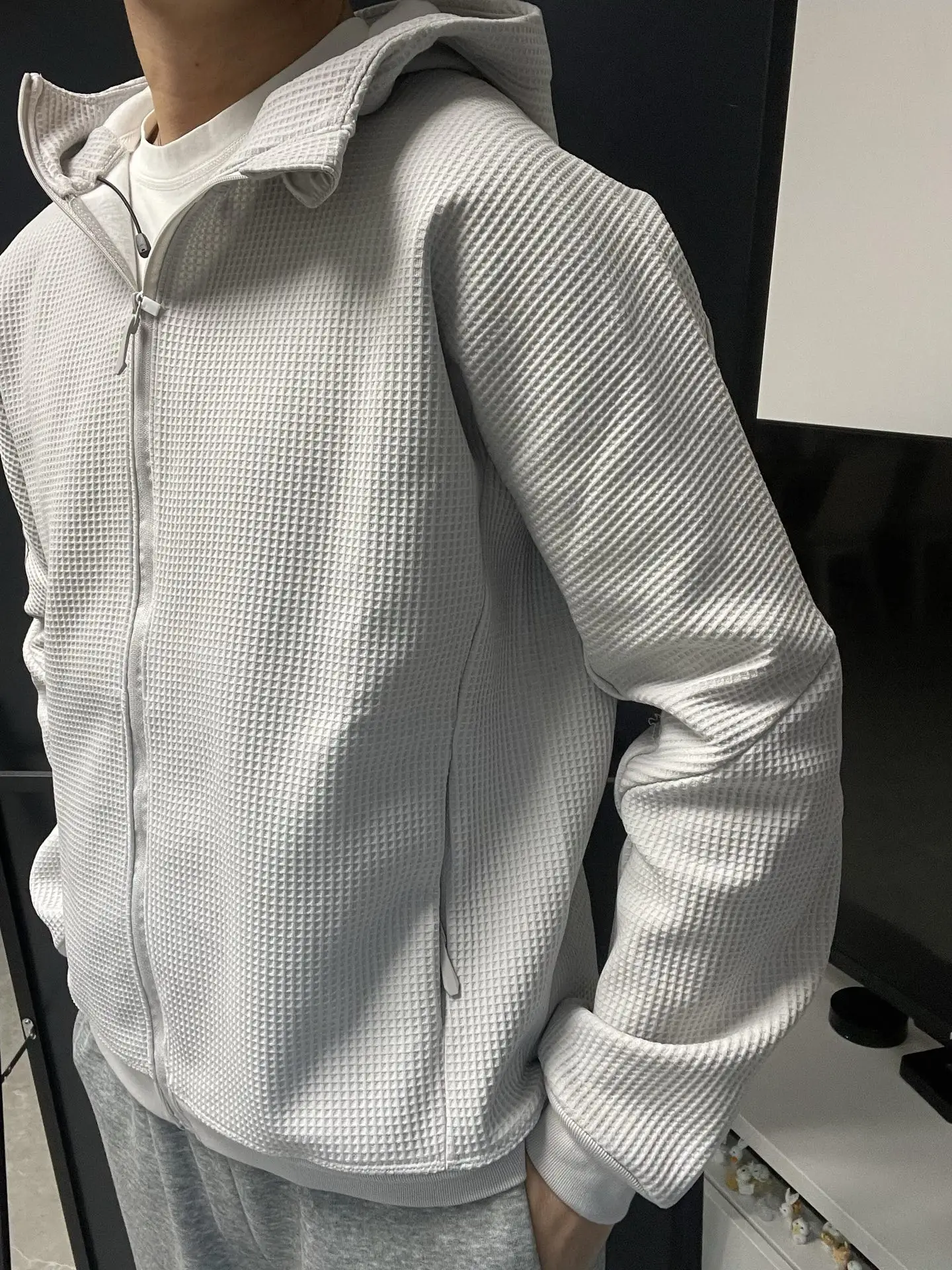 Olera Full-Zip Waffle-Knit Hooded Jacket D34023975 — view 4